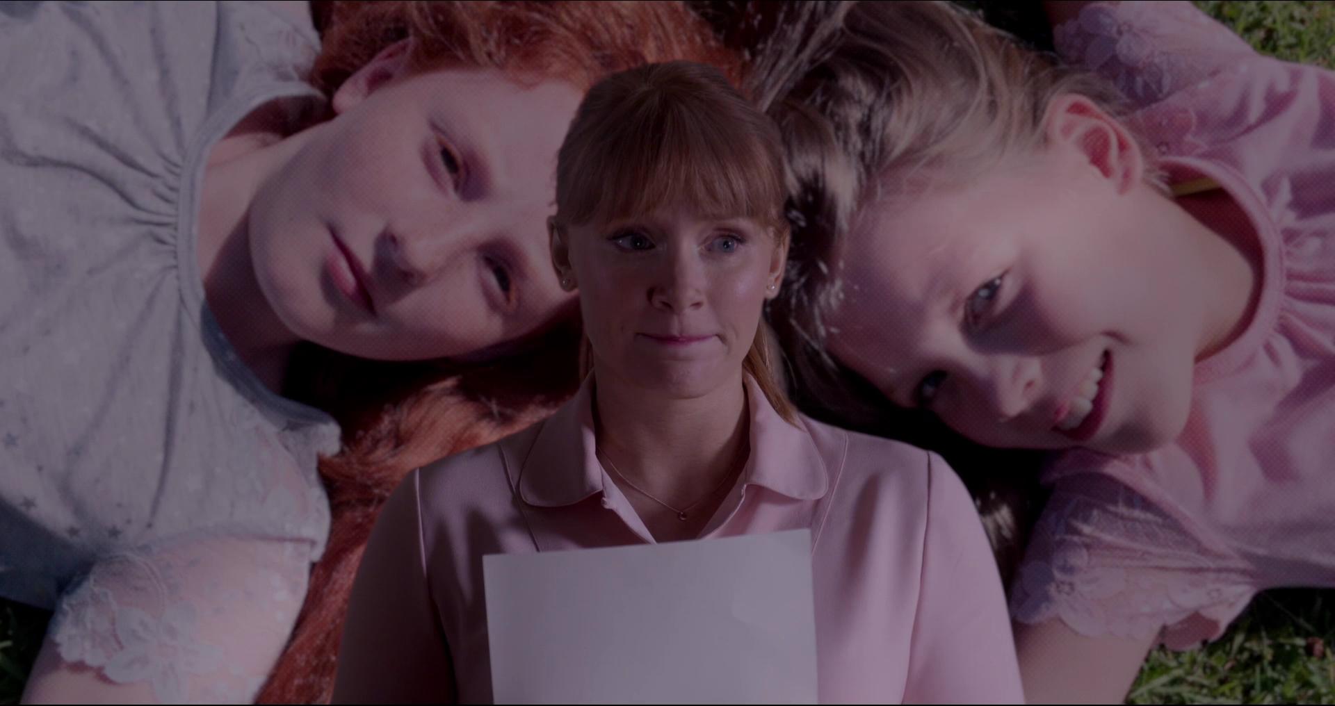BlackMirror_28152529.jpg BlackMirror_28152529.jpg