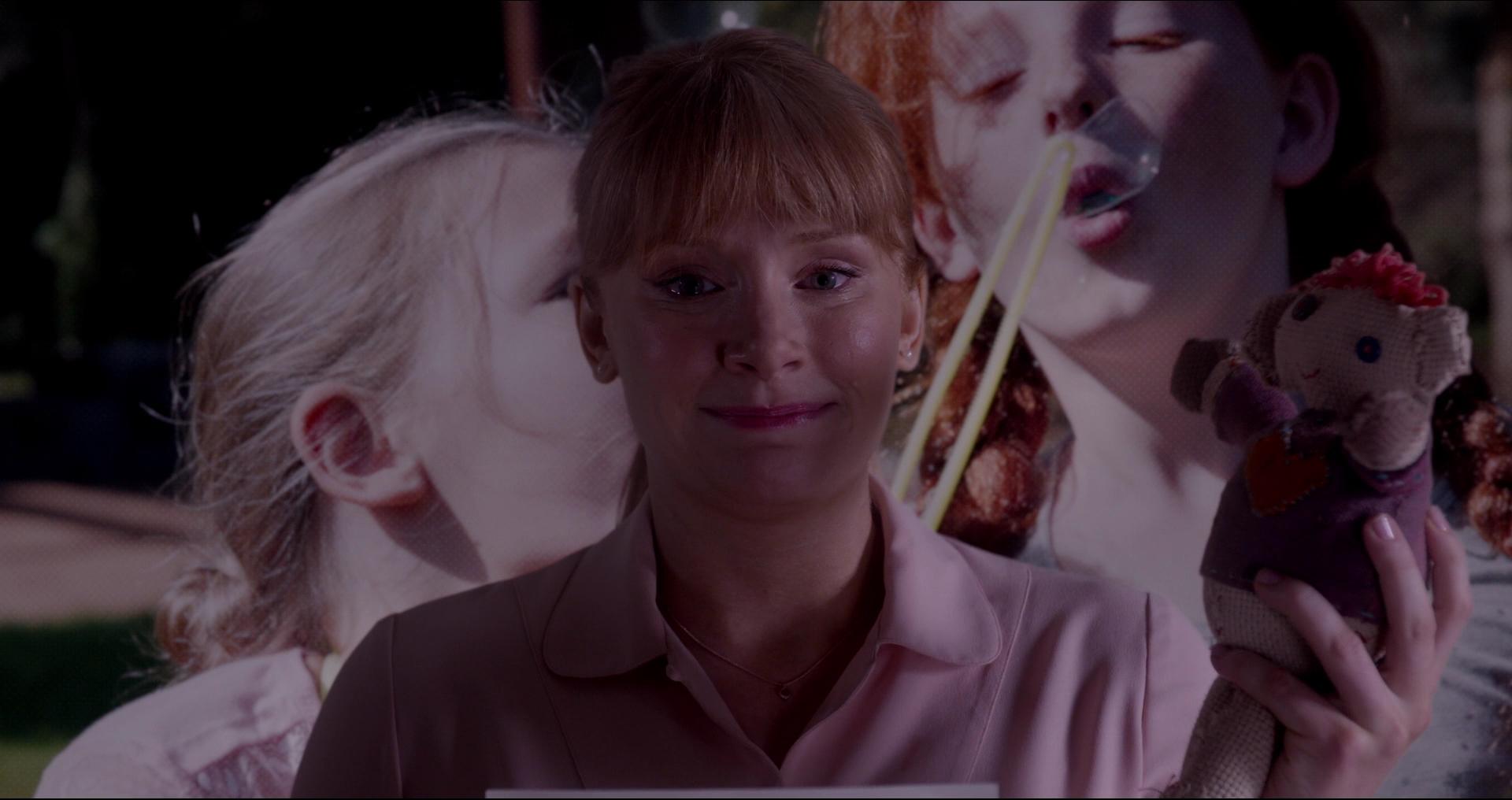 BlackMirror_28159829.jpg