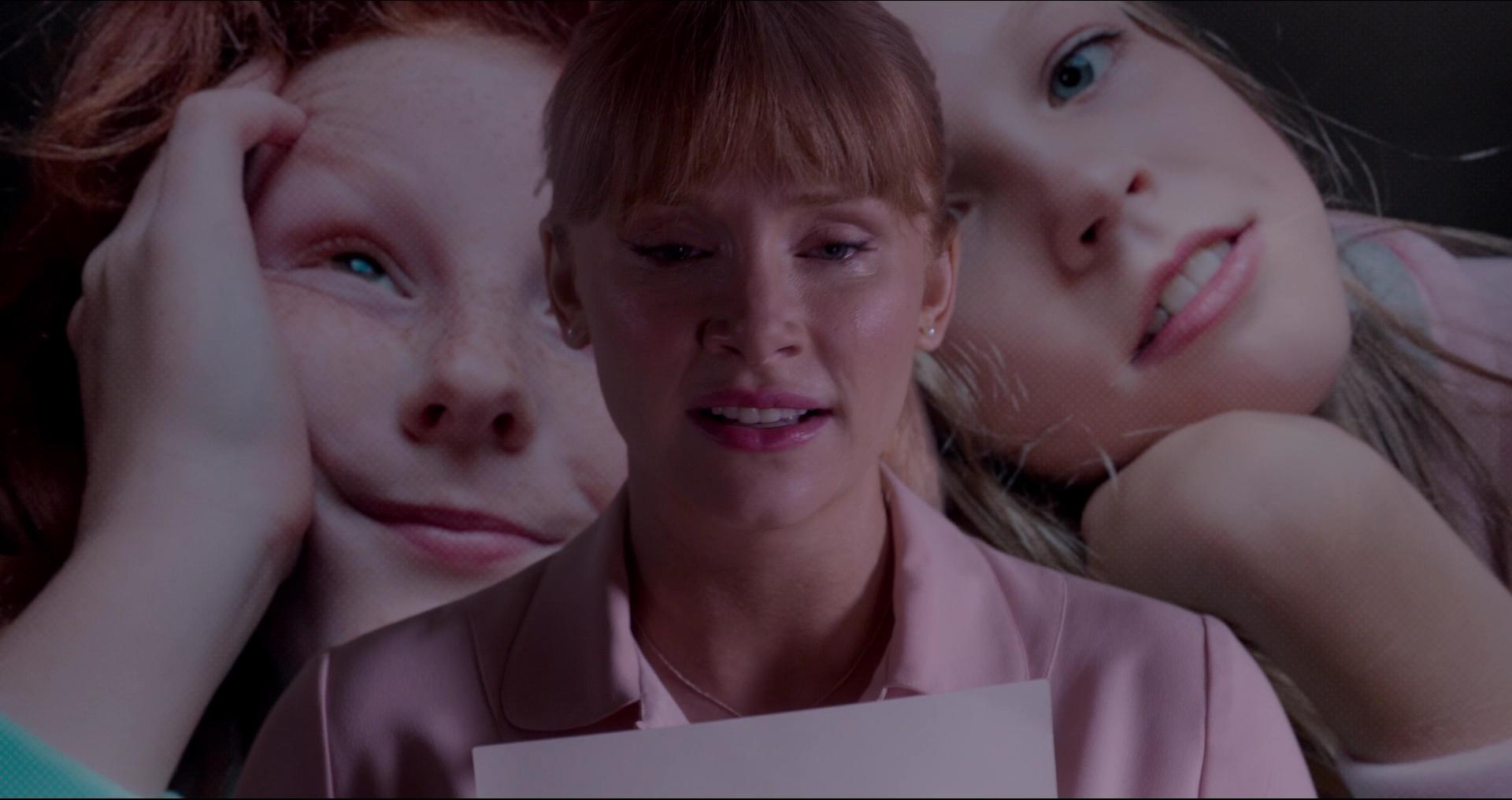 BlackMirror_28164629.jpg