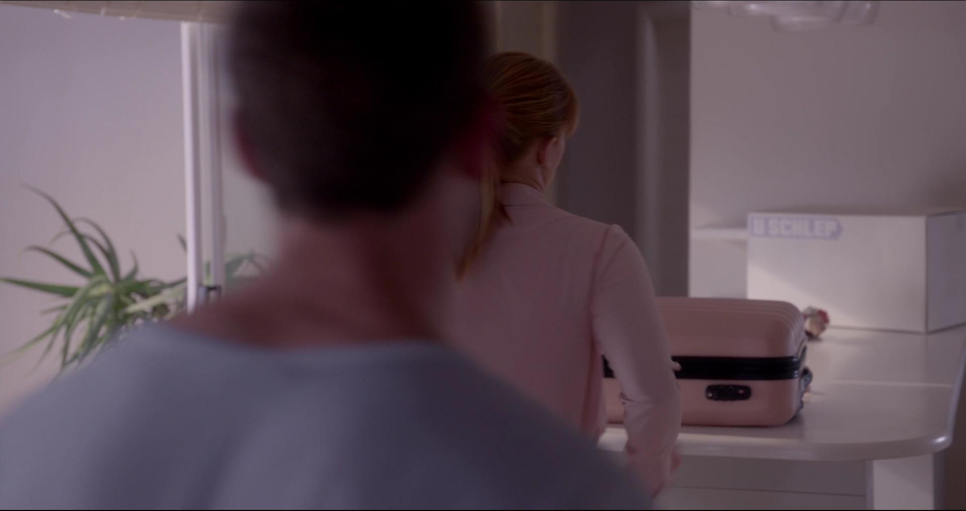 BlackMirror_28172829.jpg