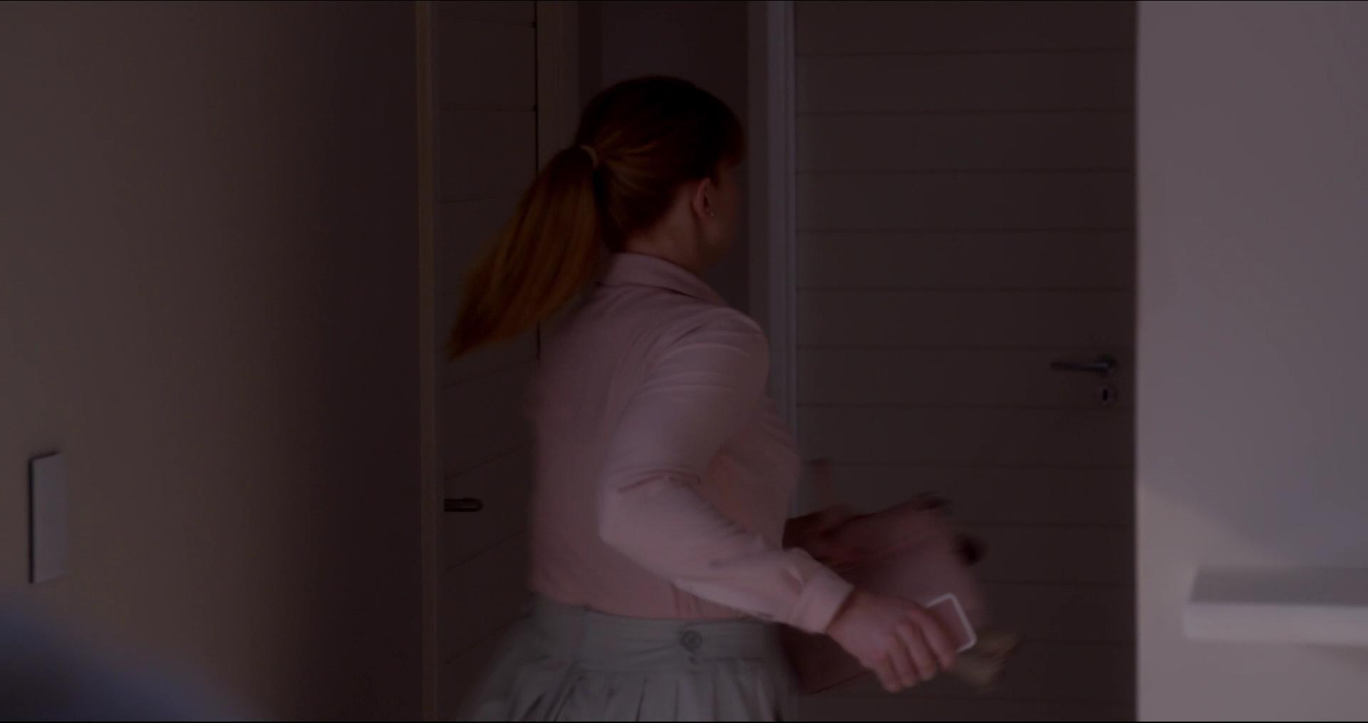 BlackMirror_28179929.jpg BlackMirror_28179929.jpg