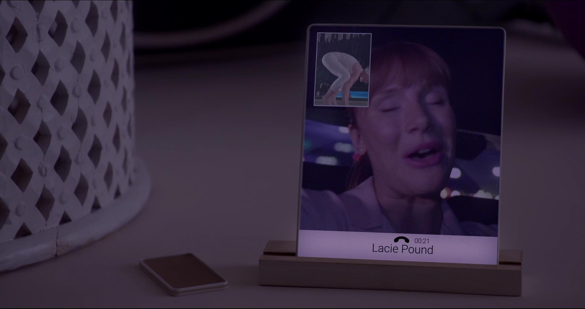 BlackMirror_28186029.jpg