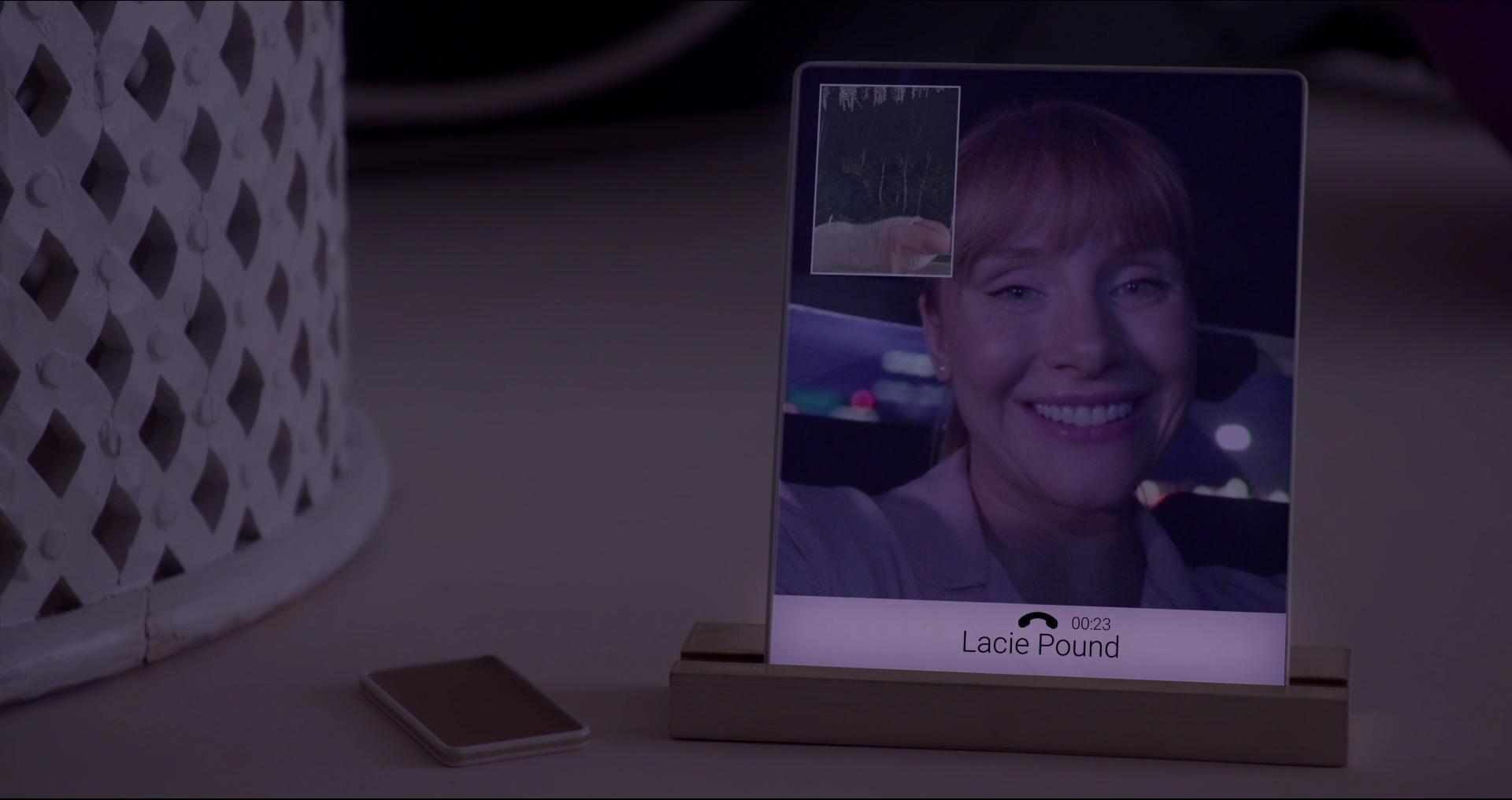 BlackMirror_28186329.jpg BlackMirror_28186329.jpg