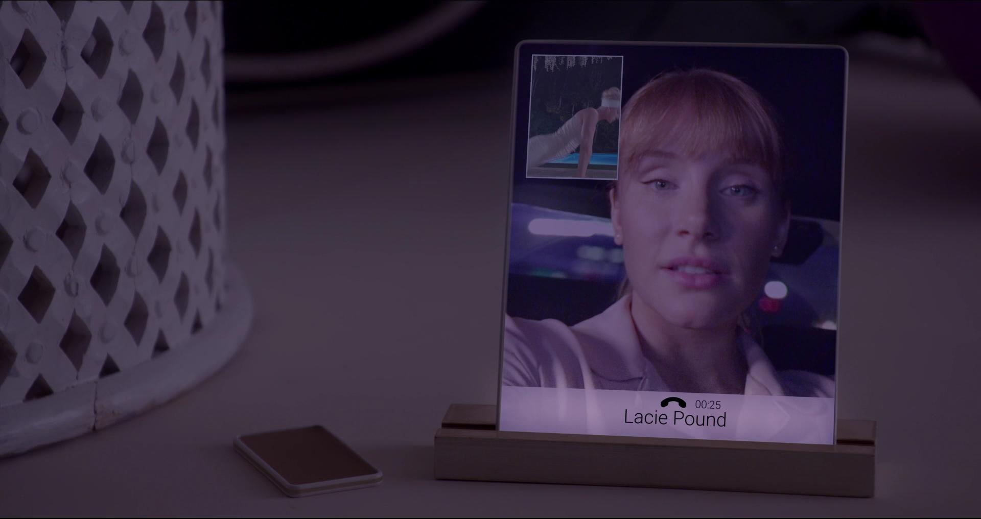BlackMirror_28186629.jpg