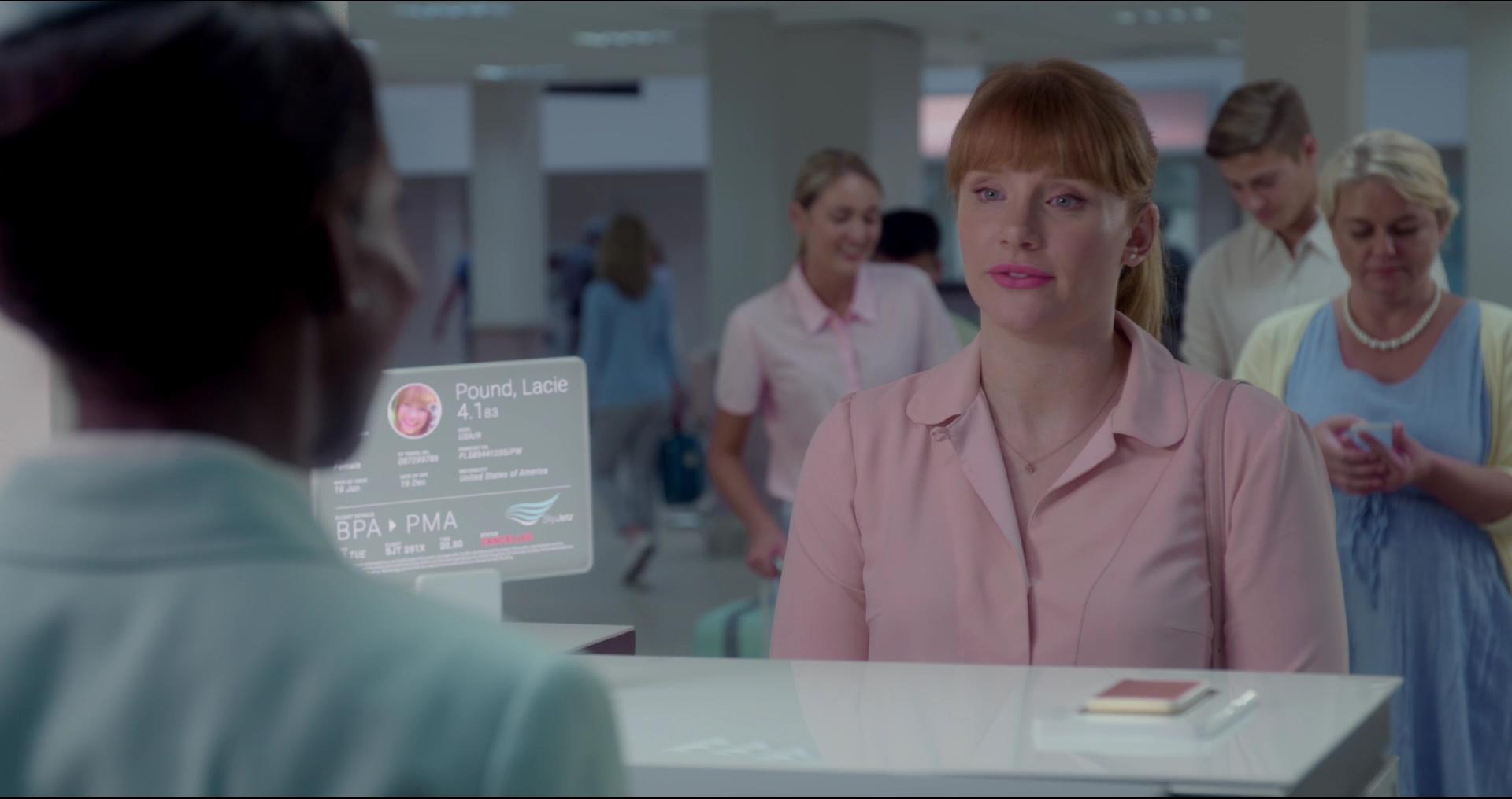 BlackMirror_28192229.jpg BlackMirror_28192229.jpg