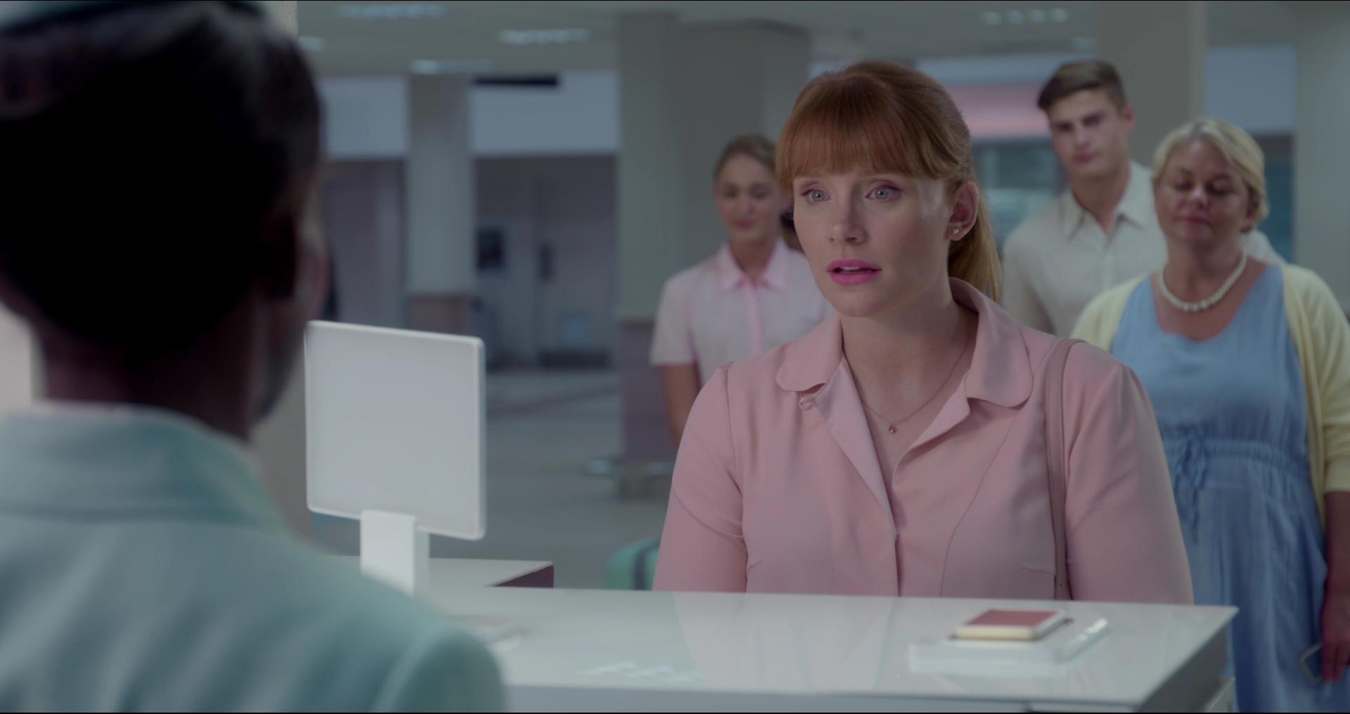 BlackMirror_28196829.jpg