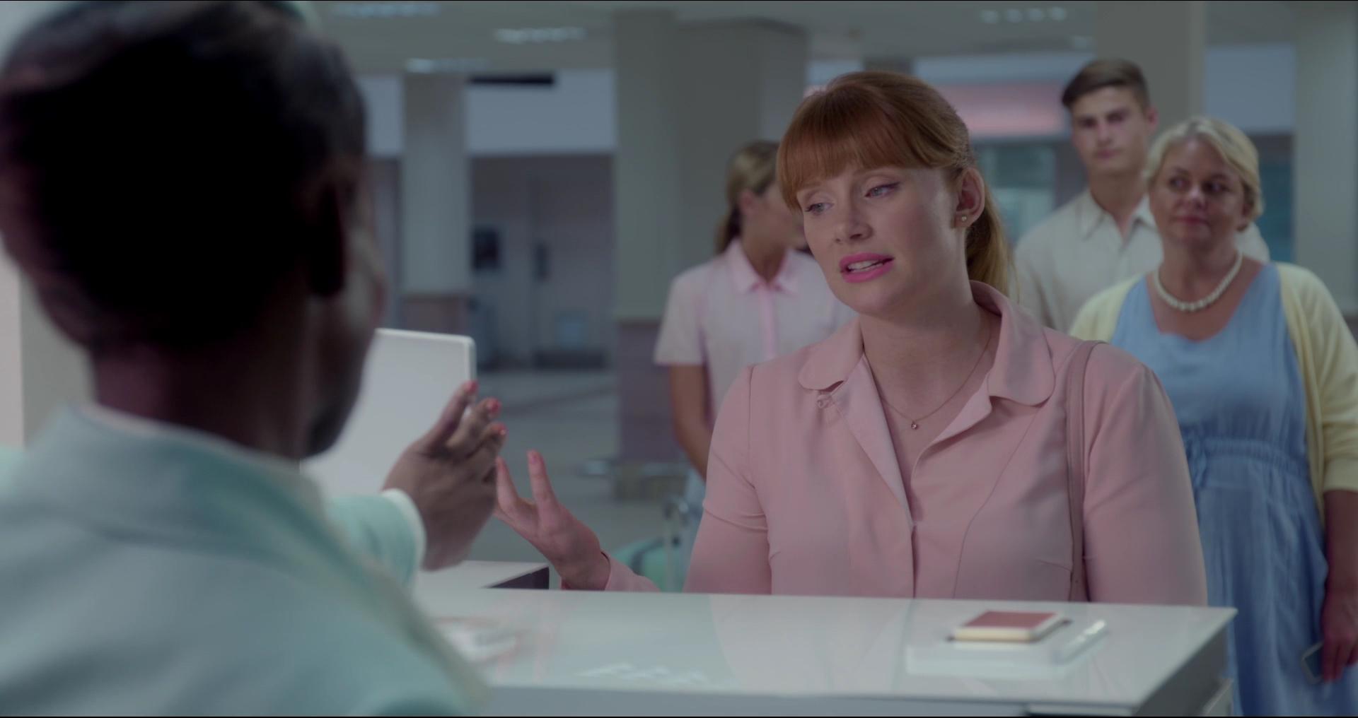 BlackMirror_28197729.jpg