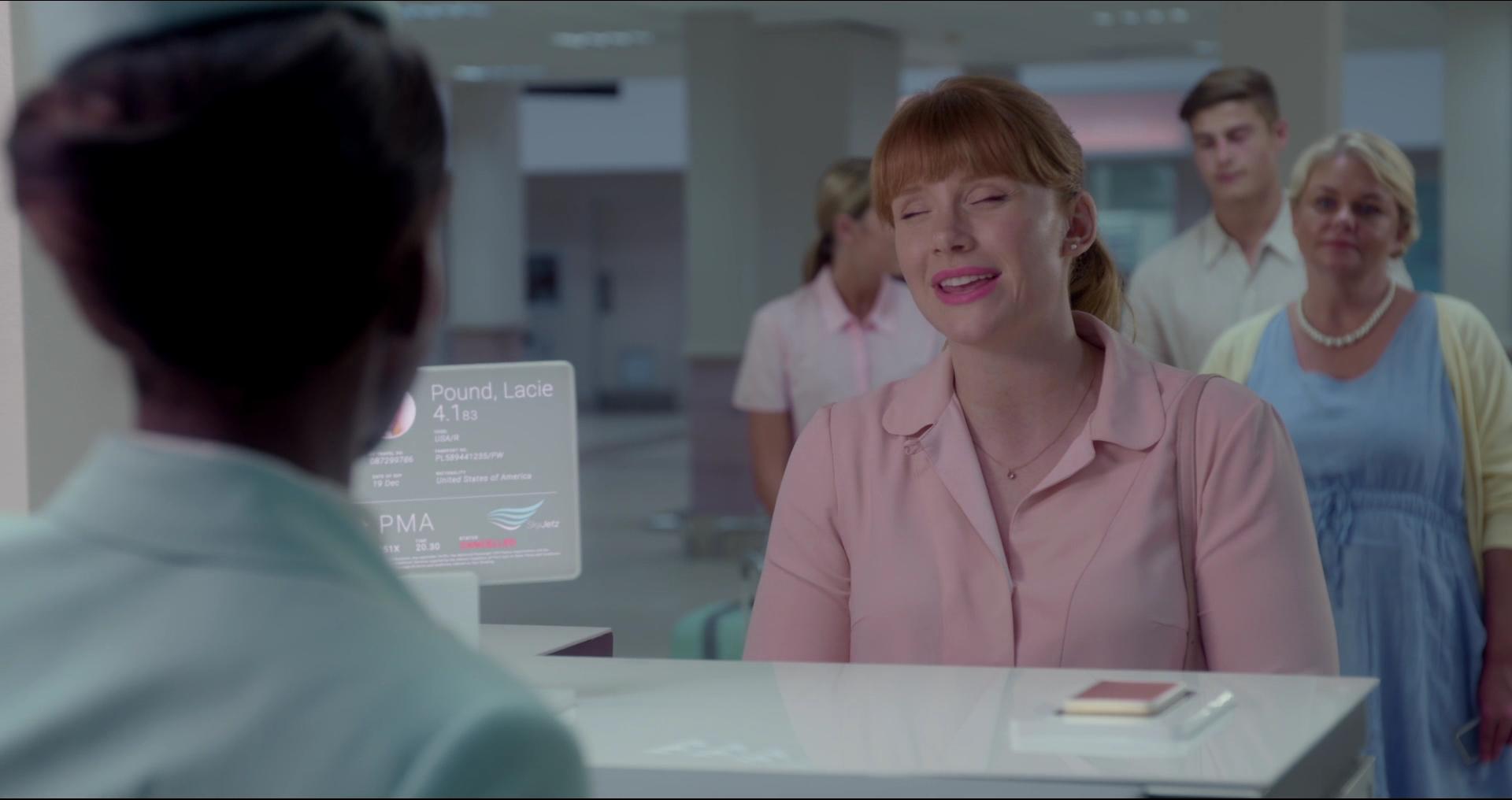 BlackMirror_28197929.jpg