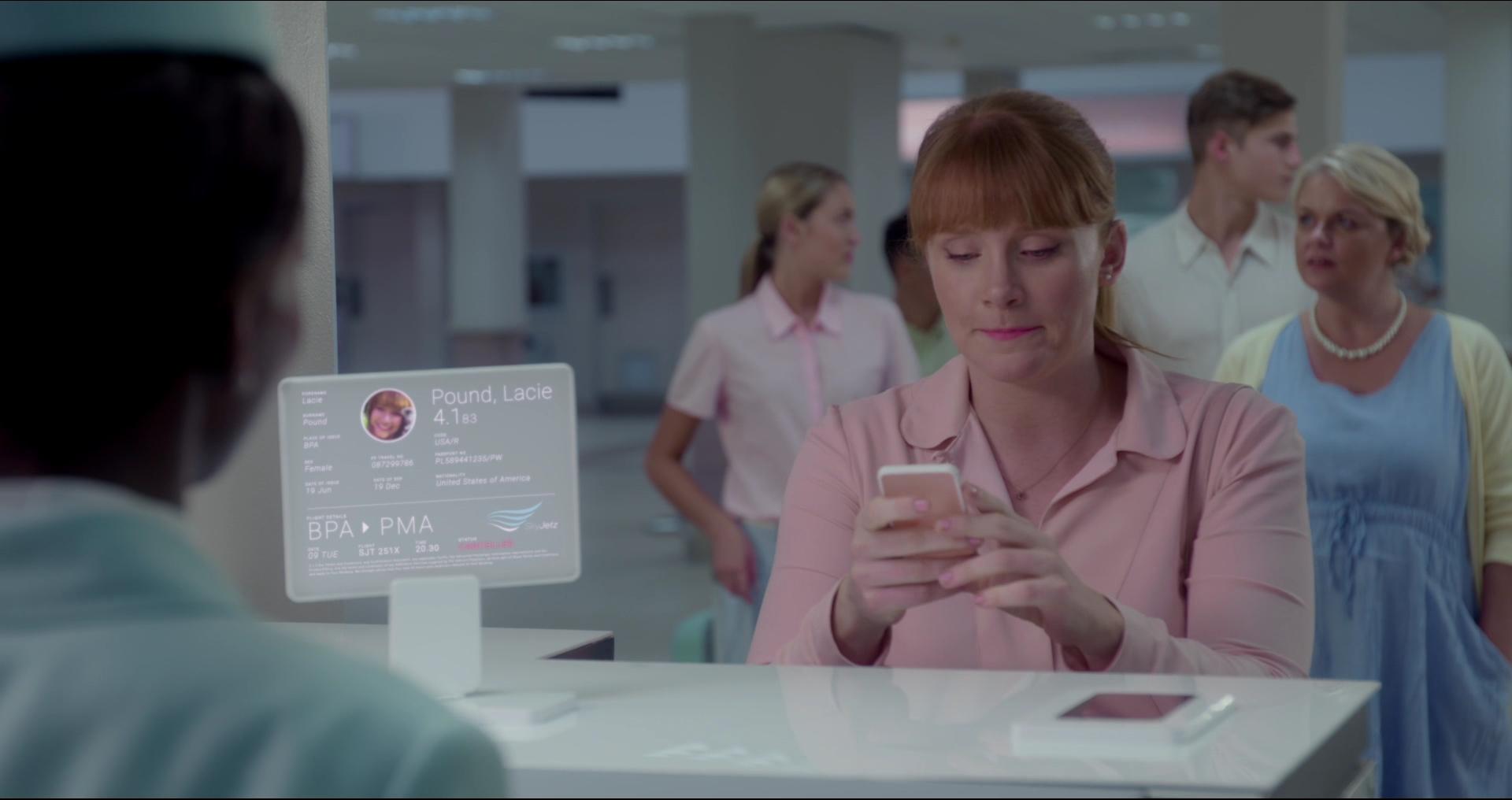 BlackMirror_28201729.jpg BlackMirror_28201729.jpg