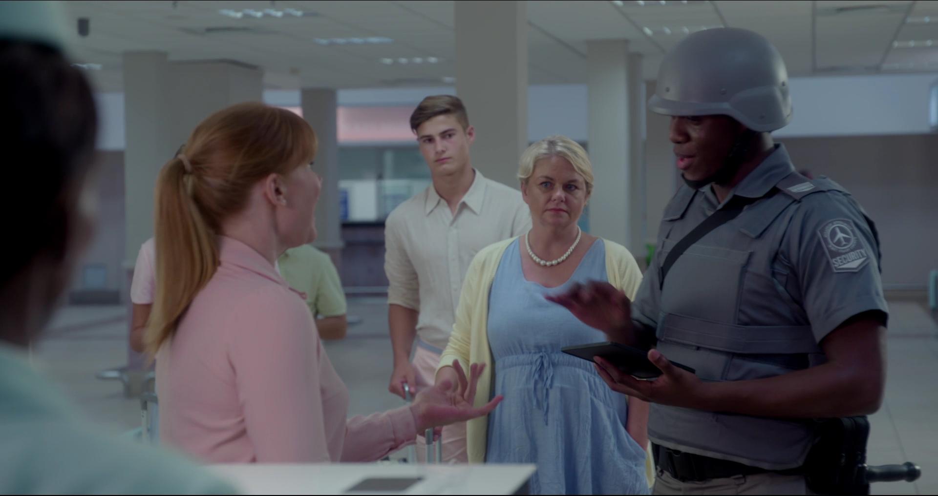 BlackMirror_28202729.jpg
