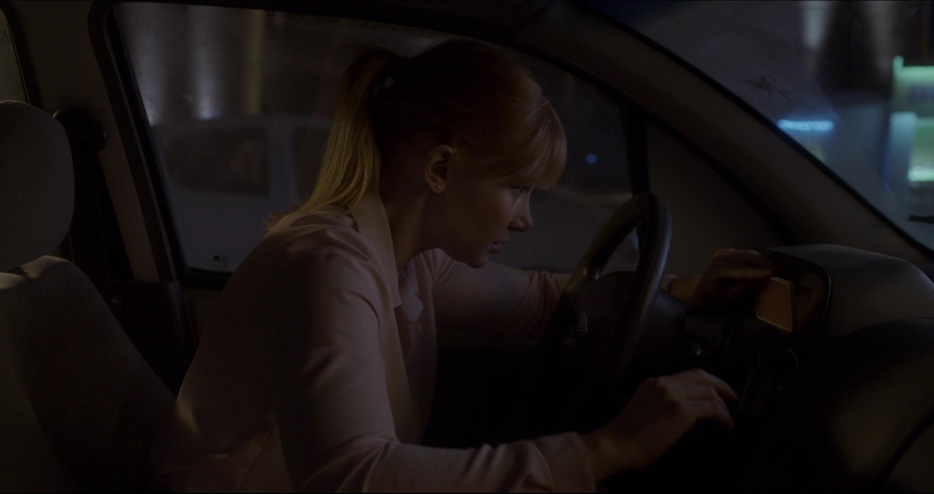 BlackMirror_28216829.jpg