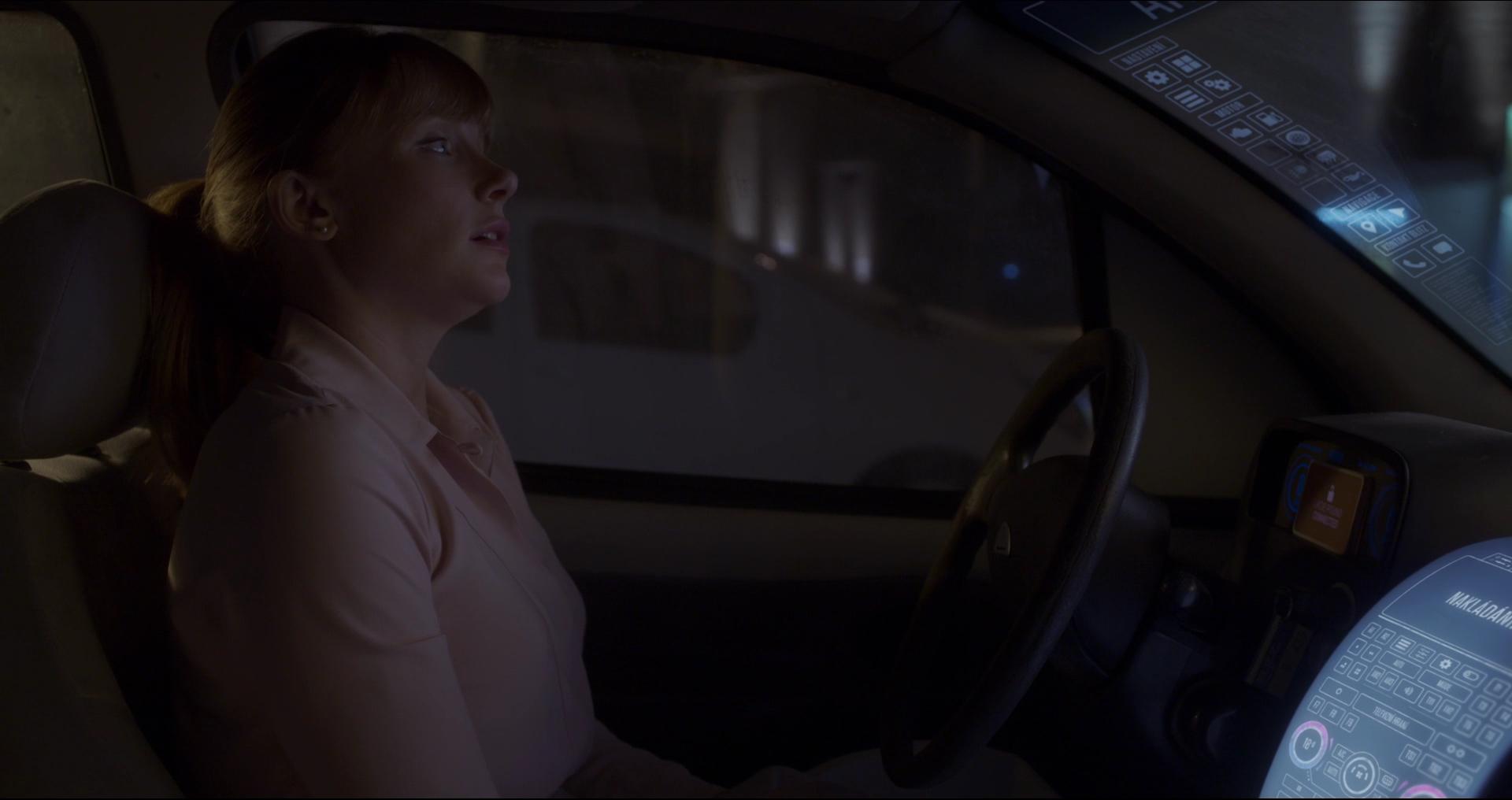 BlackMirror_28217529.jpg