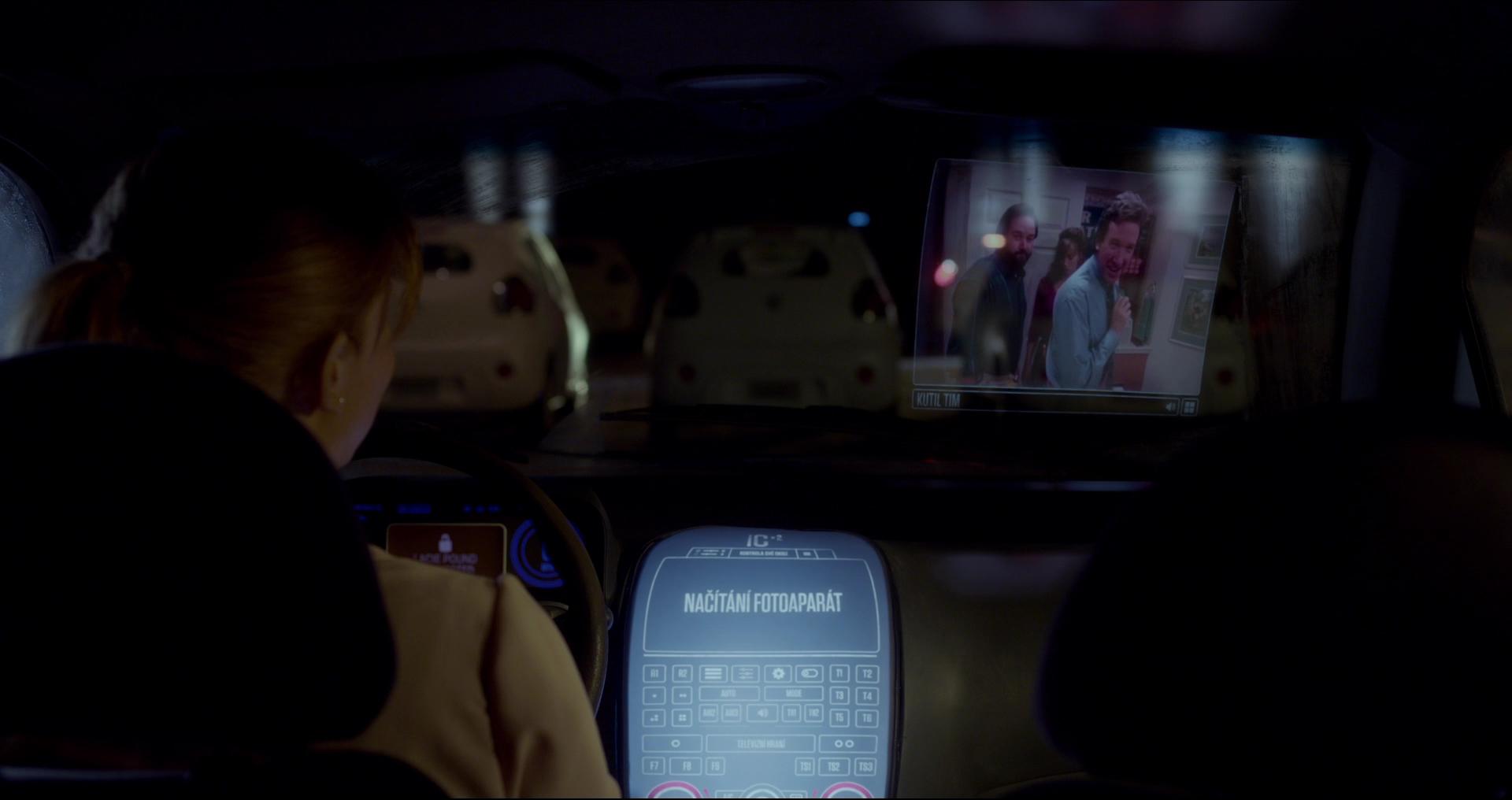 BlackMirror_28219829.jpg BlackMirror_28219829.jpg