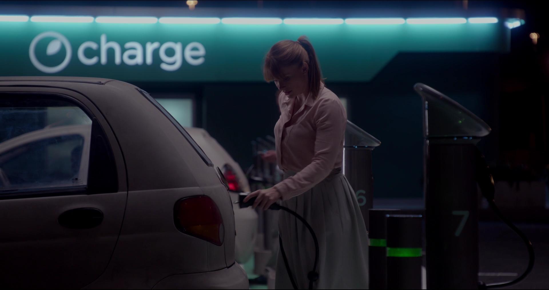 BlackMirror_28239629.jpg BlackMirror_28239629.jpg