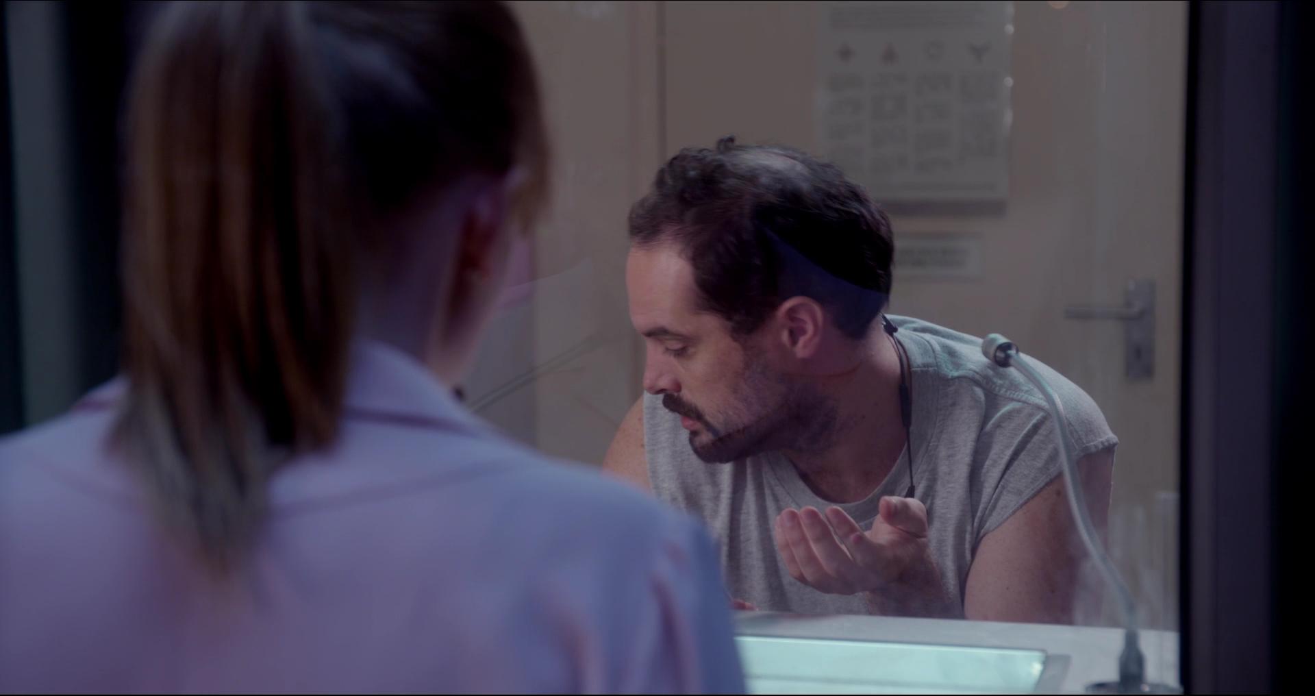 BlackMirror_28242629.jpg BlackMirror_28242629.jpg