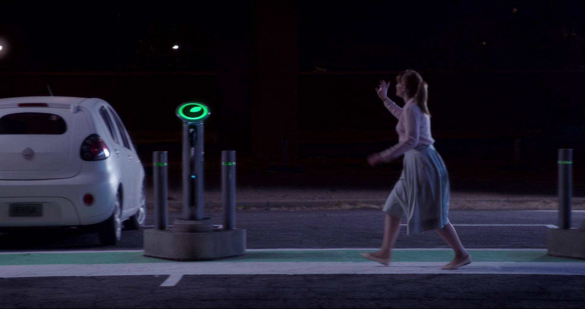 BlackMirror_28246929.jpg