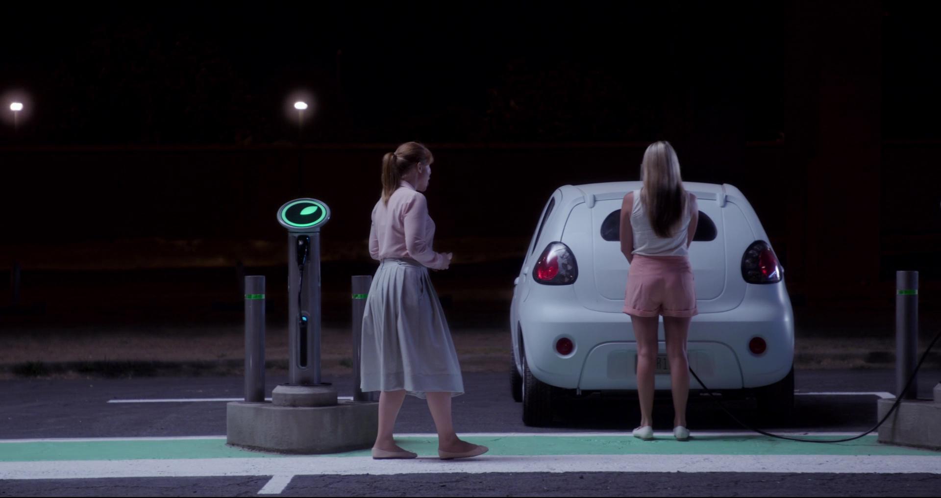 BlackMirror_28248629.jpg BlackMirror_28248629.jpg
