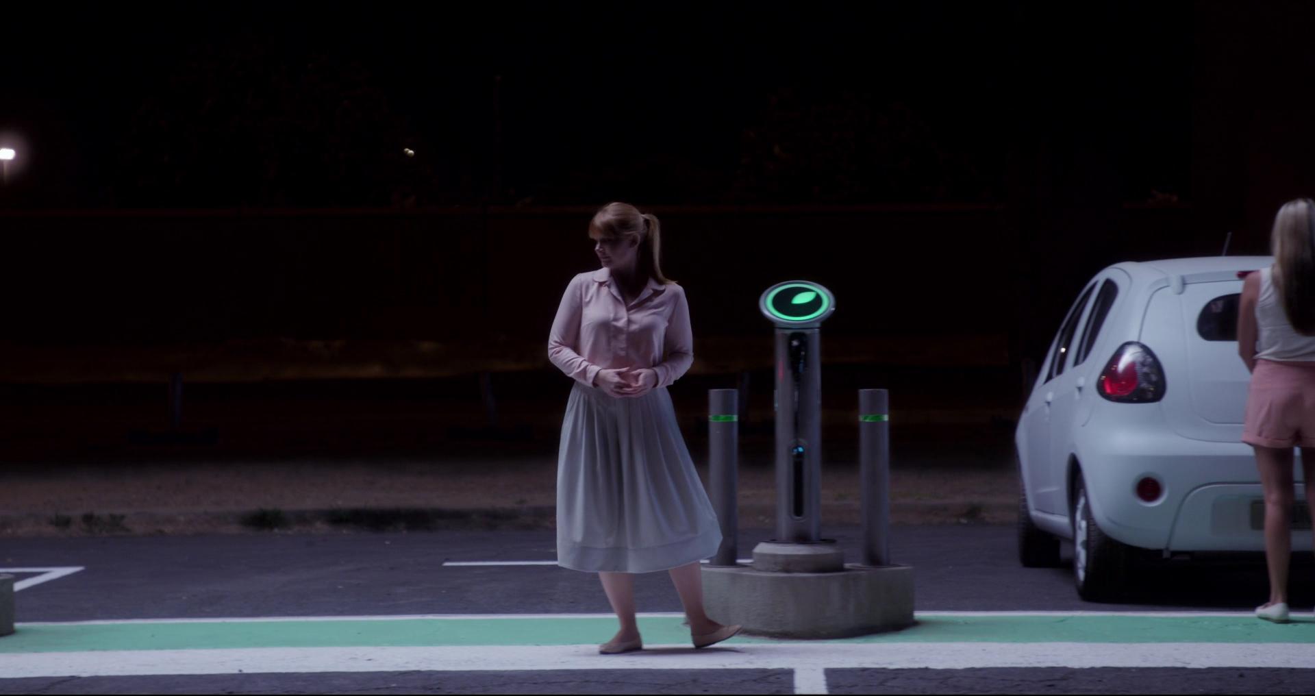 BlackMirror_28249129.jpg BlackMirror_28249129.jpg