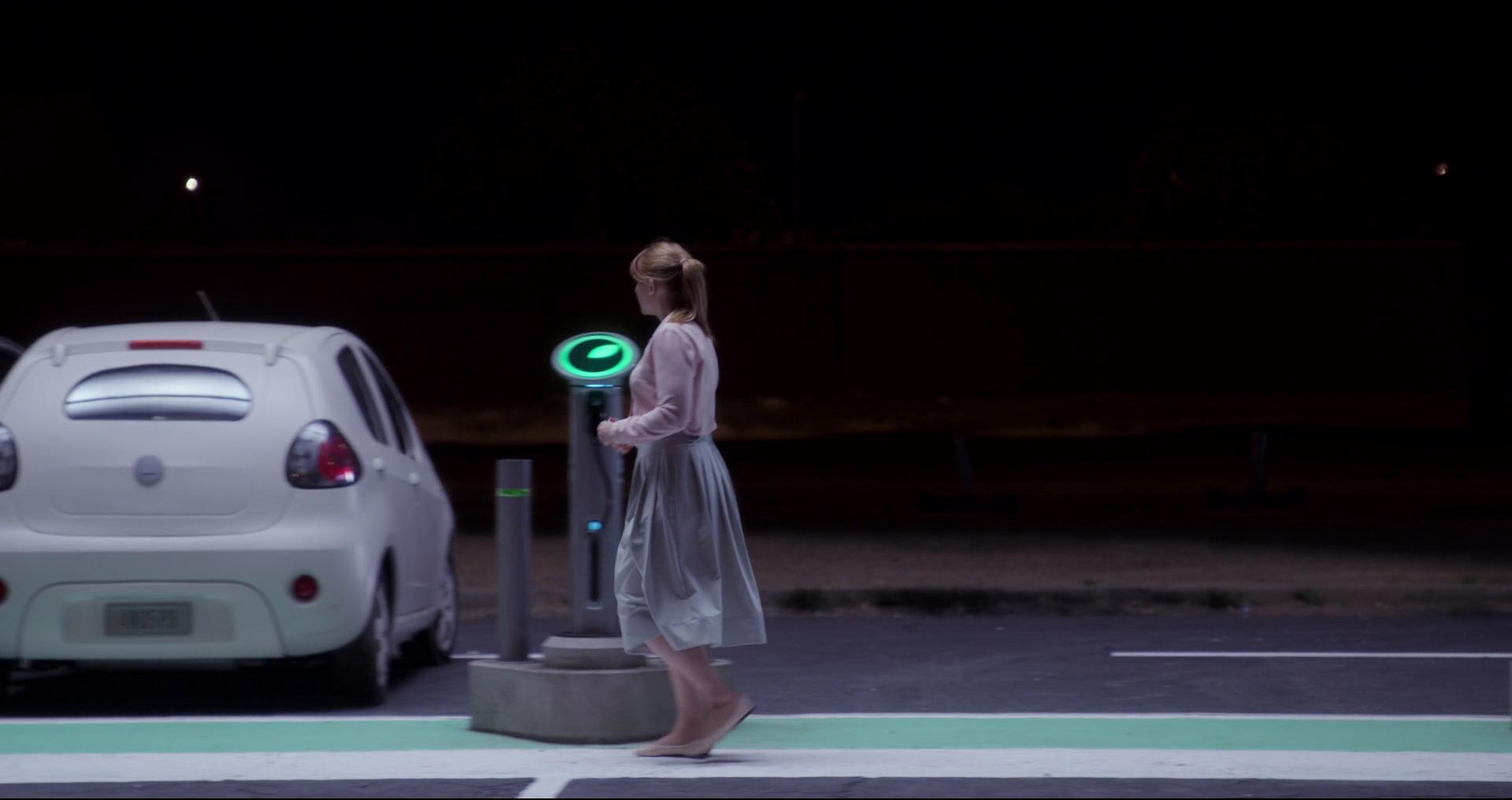 BlackMirror_28249529.jpg