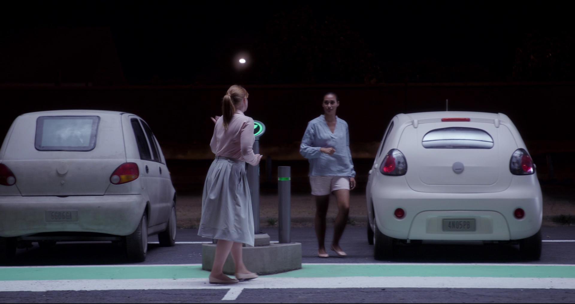 BlackMirror_28250429.jpg BlackMirror_28250429.jpg