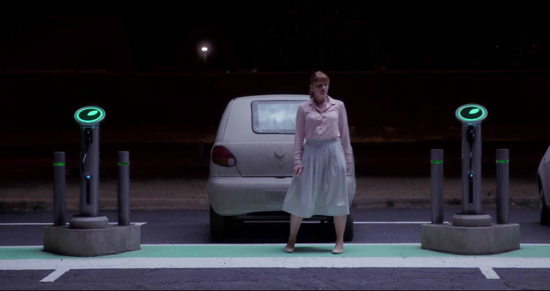 BlackMirror_28251629.jpg