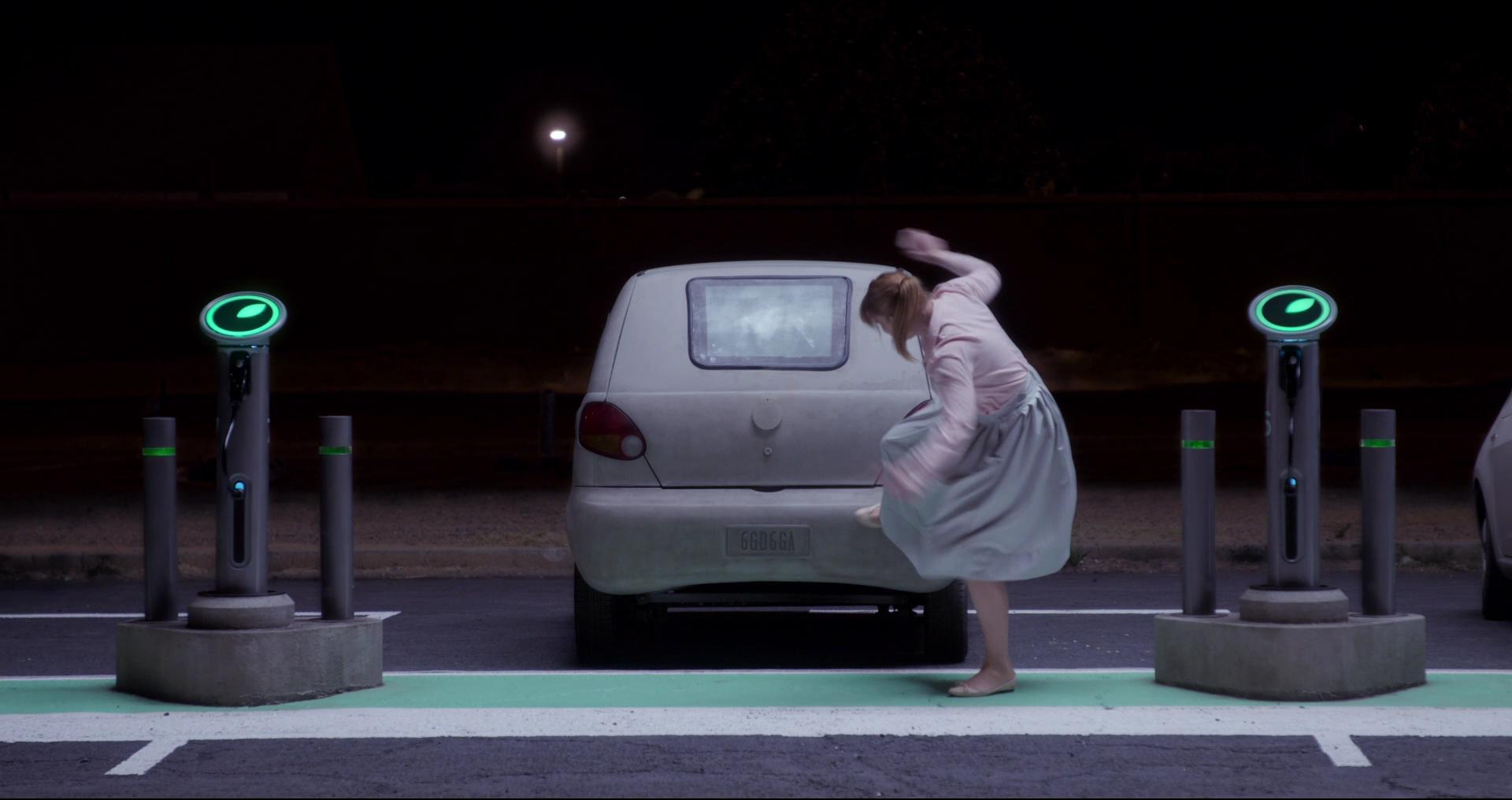 BlackMirror_28251929.jpg