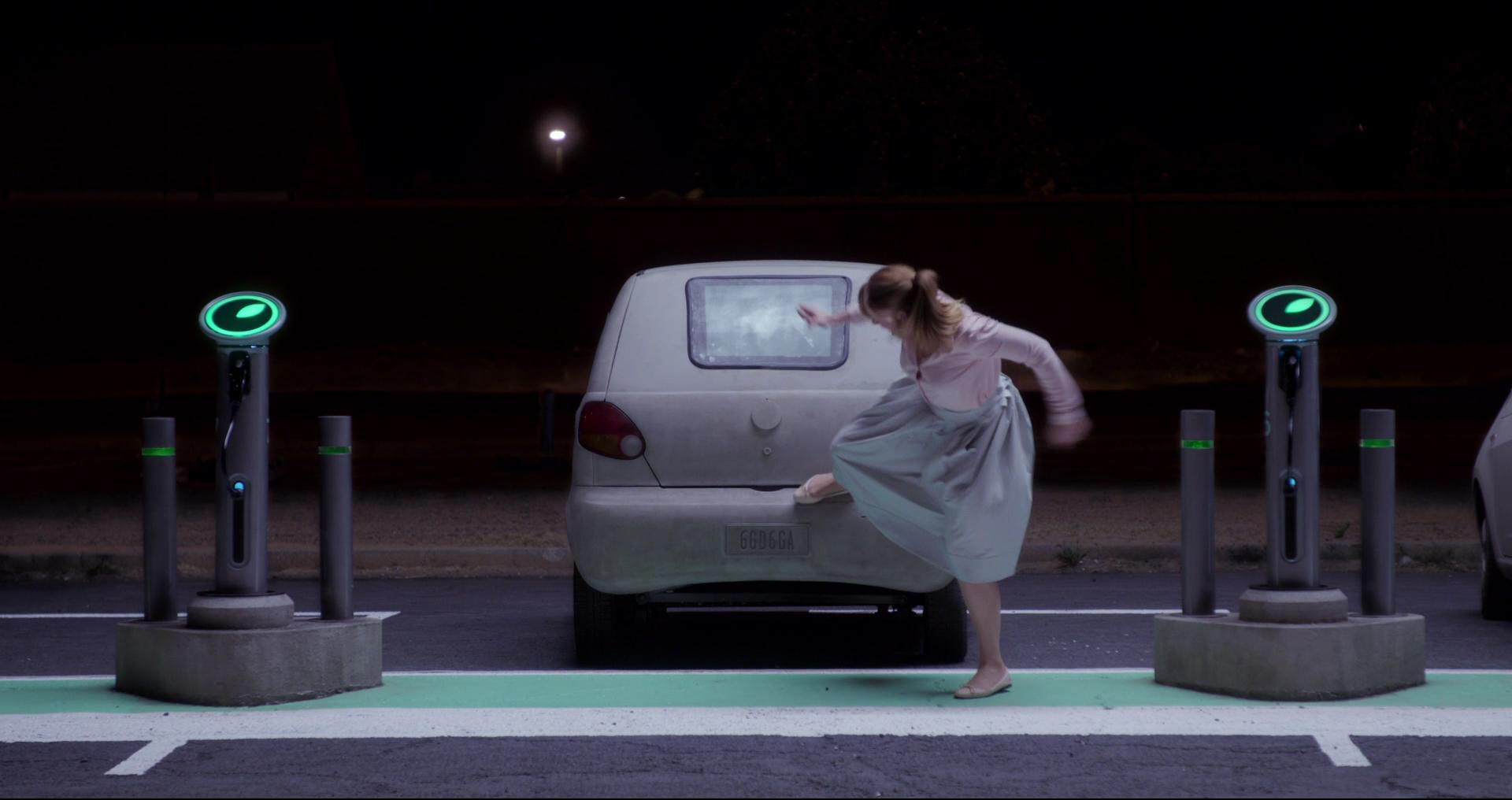BlackMirror_28252129.jpg