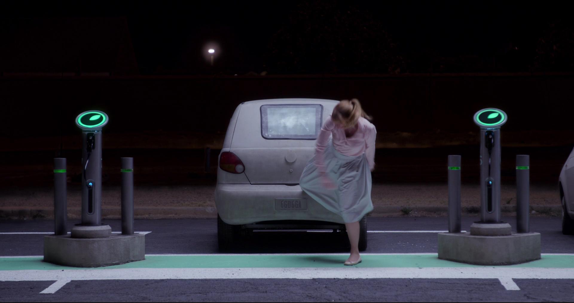 BlackMirror_28252229.jpg