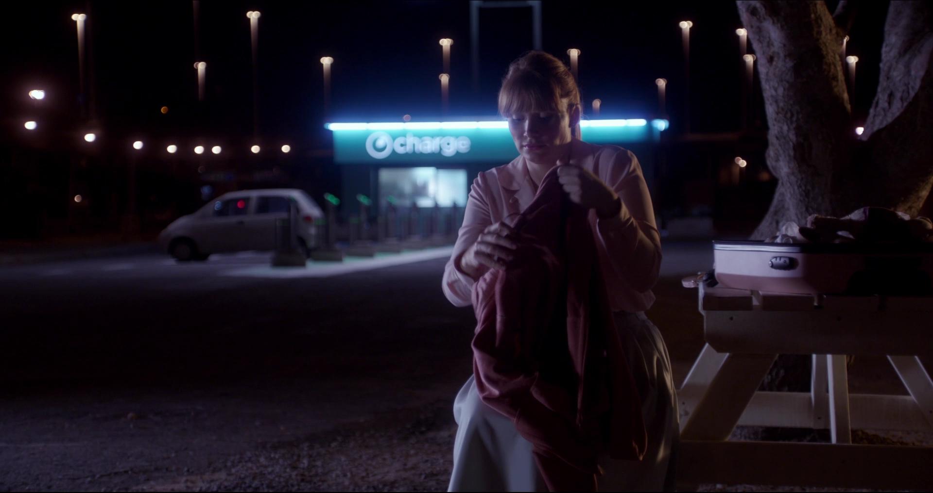 BlackMirror_28254829.jpg BlackMirror_28254829.jpg