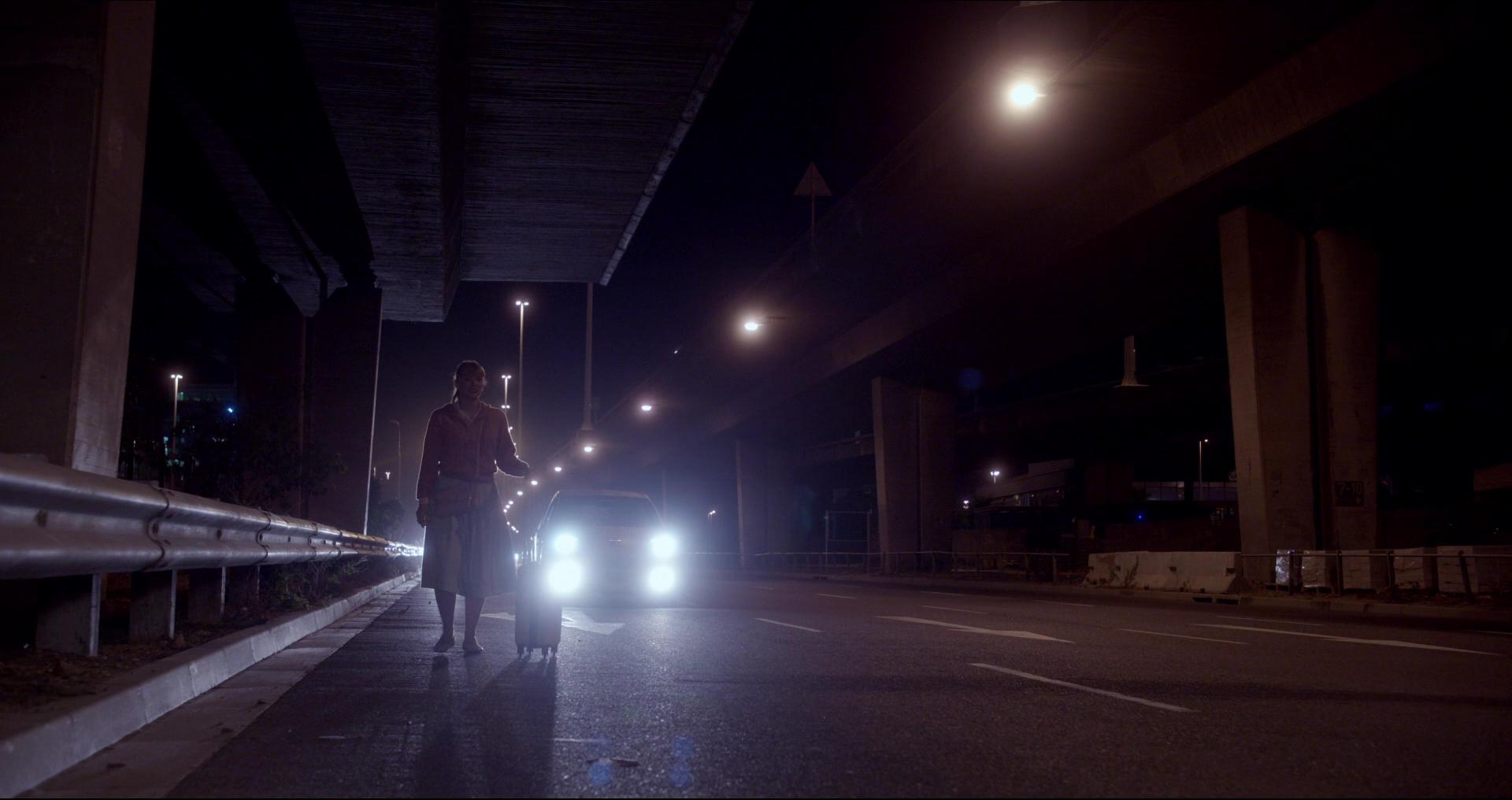 BlackMirror_28259529.jpg BlackMirror_28259529.jpg