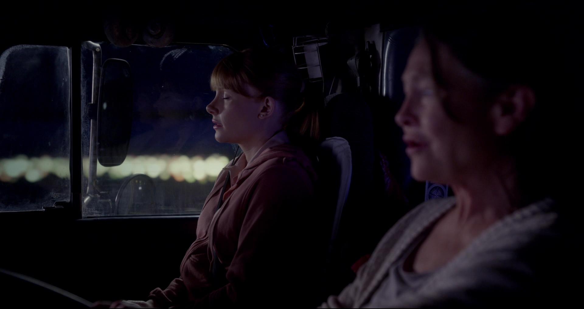 BlackMirror_28270129.jpg
