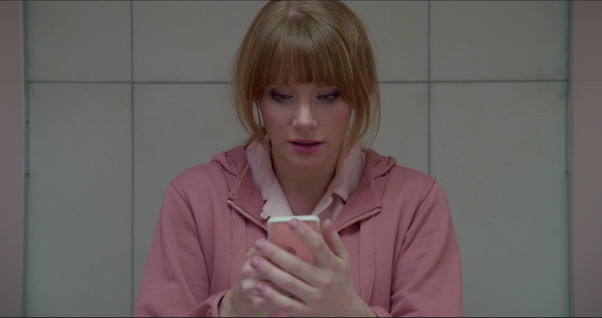 BlackMirror_28304129.jpg