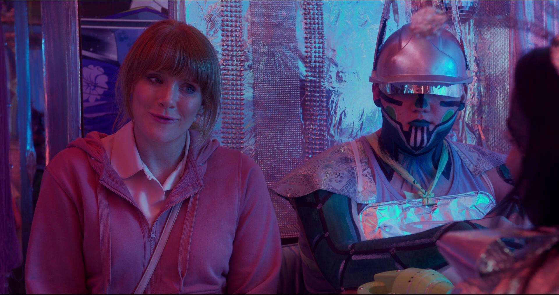 BlackMirror_28308829.jpg BlackMirror_28308829.jpg