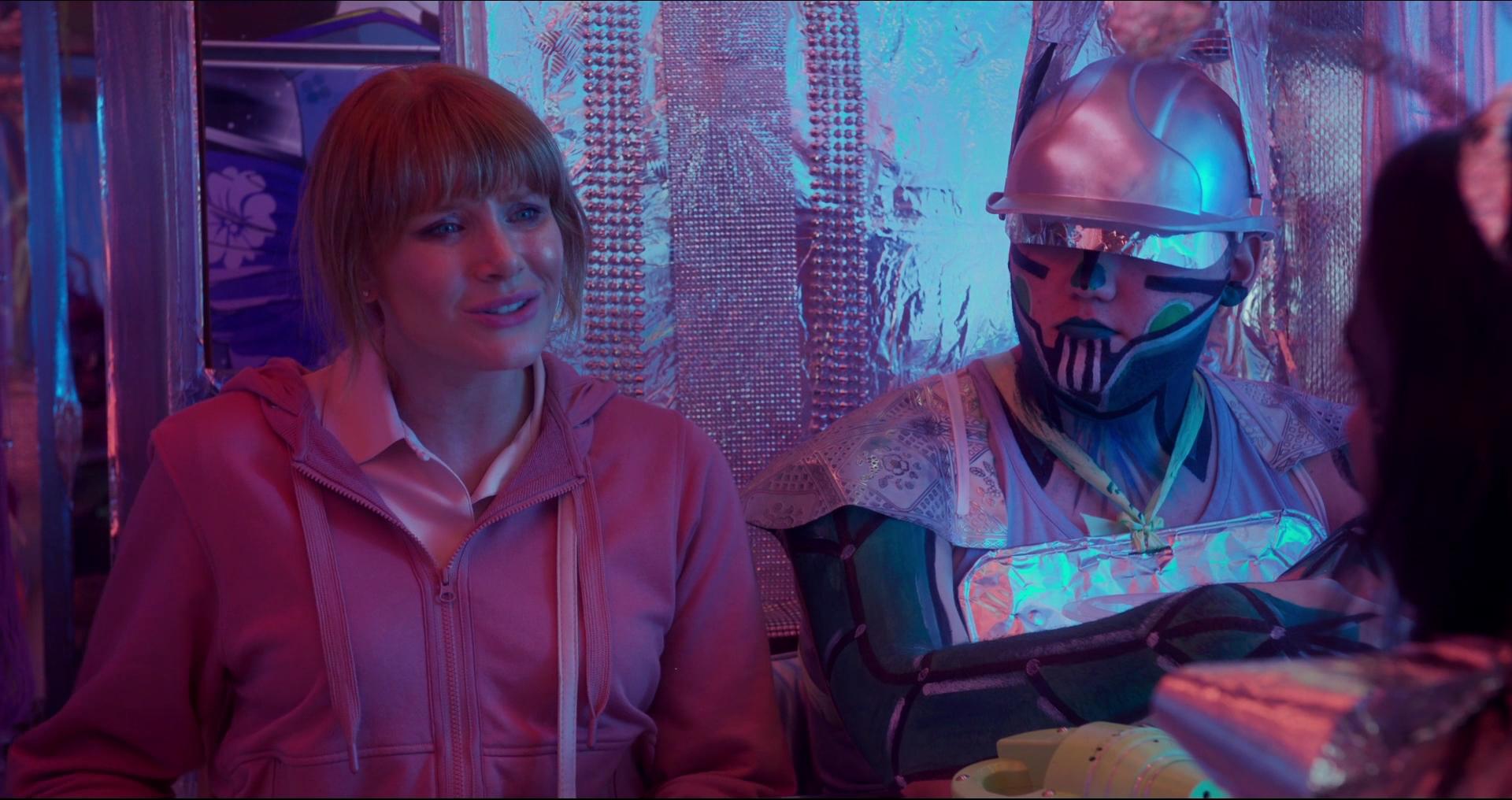 BlackMirror_28310029.jpg