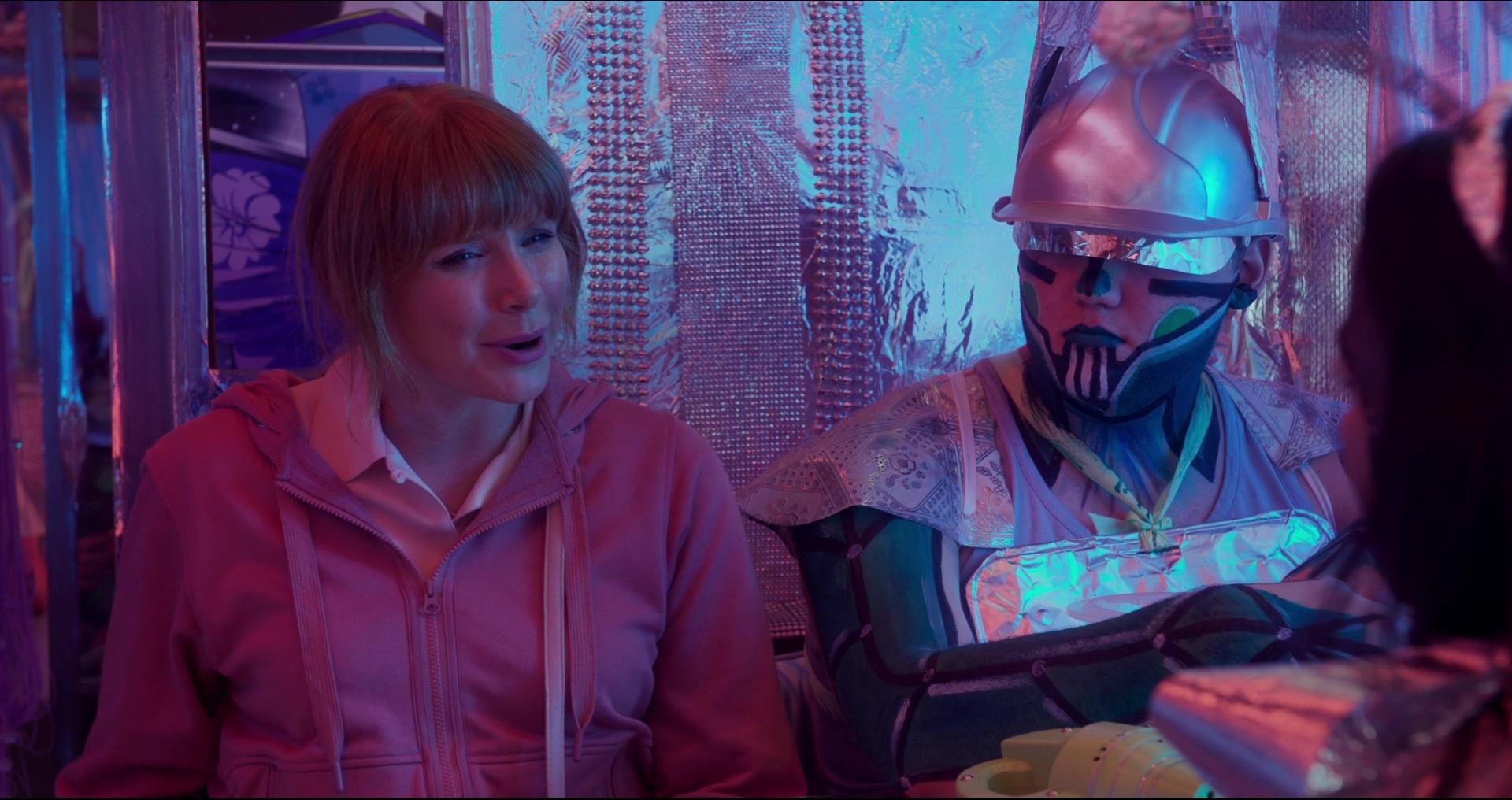 BlackMirror_28310229.jpg
