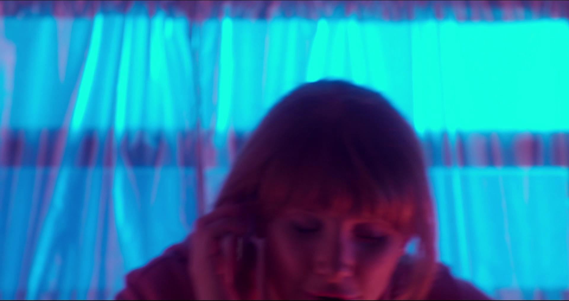BlackMirror_28313529.jpg BlackMirror_28313529.jpg