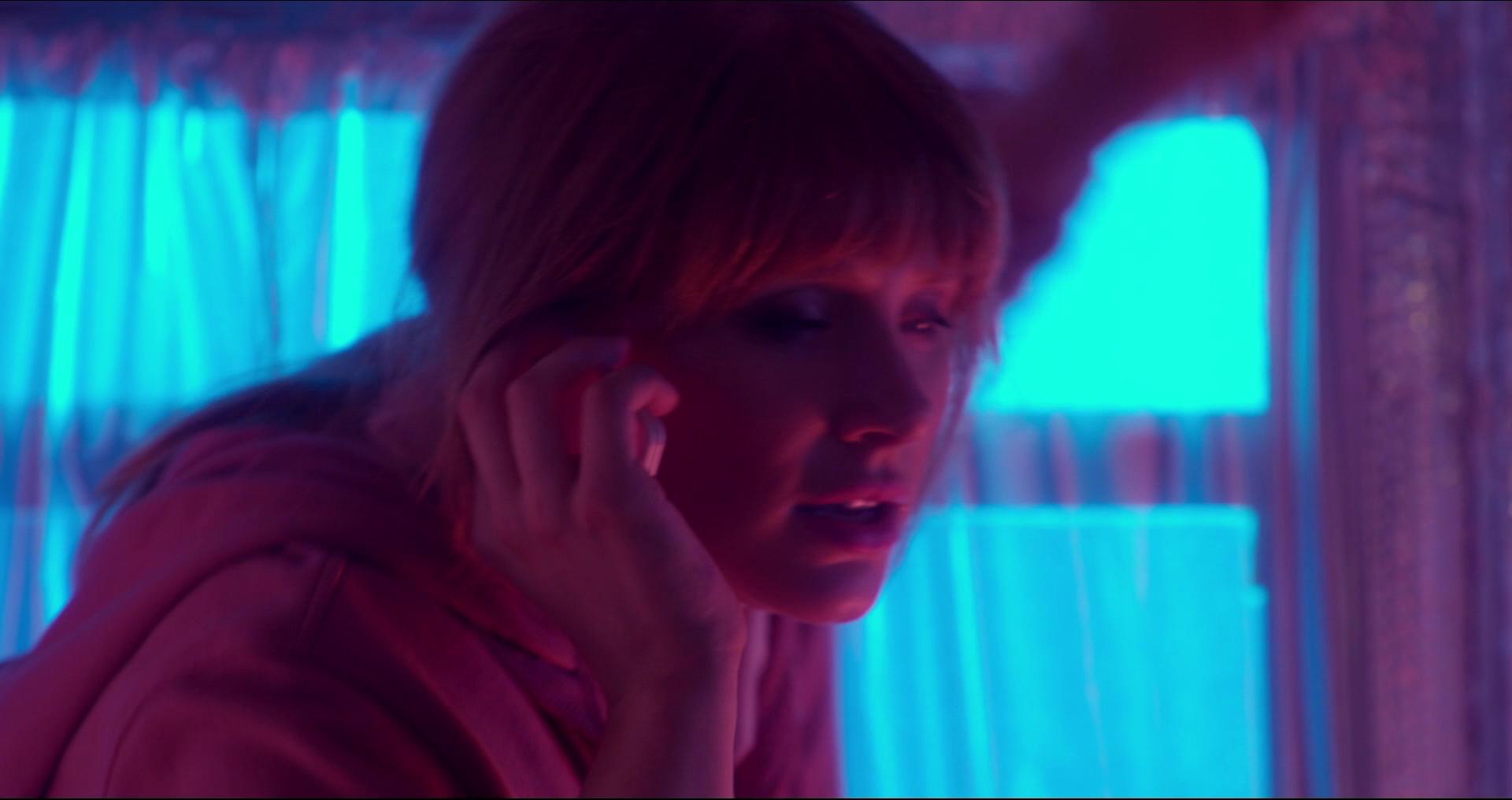 BlackMirror_28313829.jpg