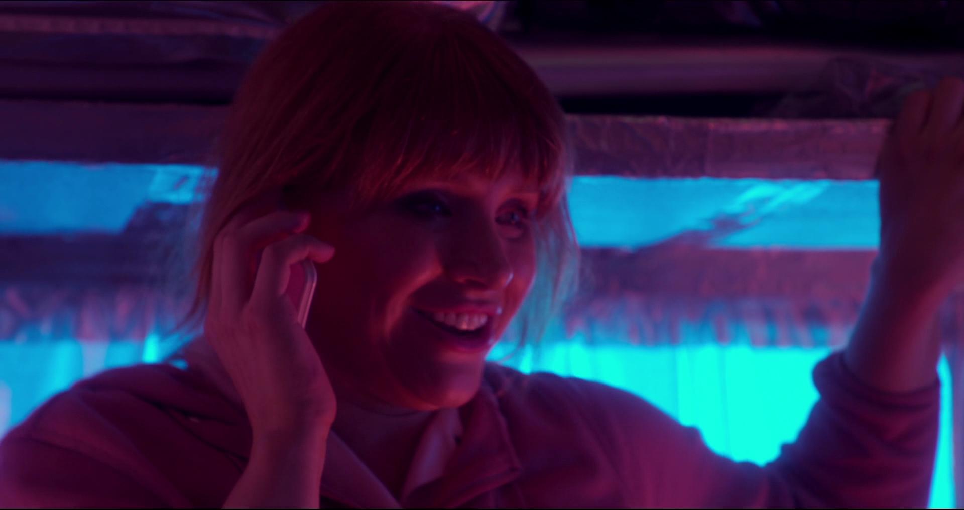 BlackMirror_28314229.jpg BlackMirror_28314229.jpg