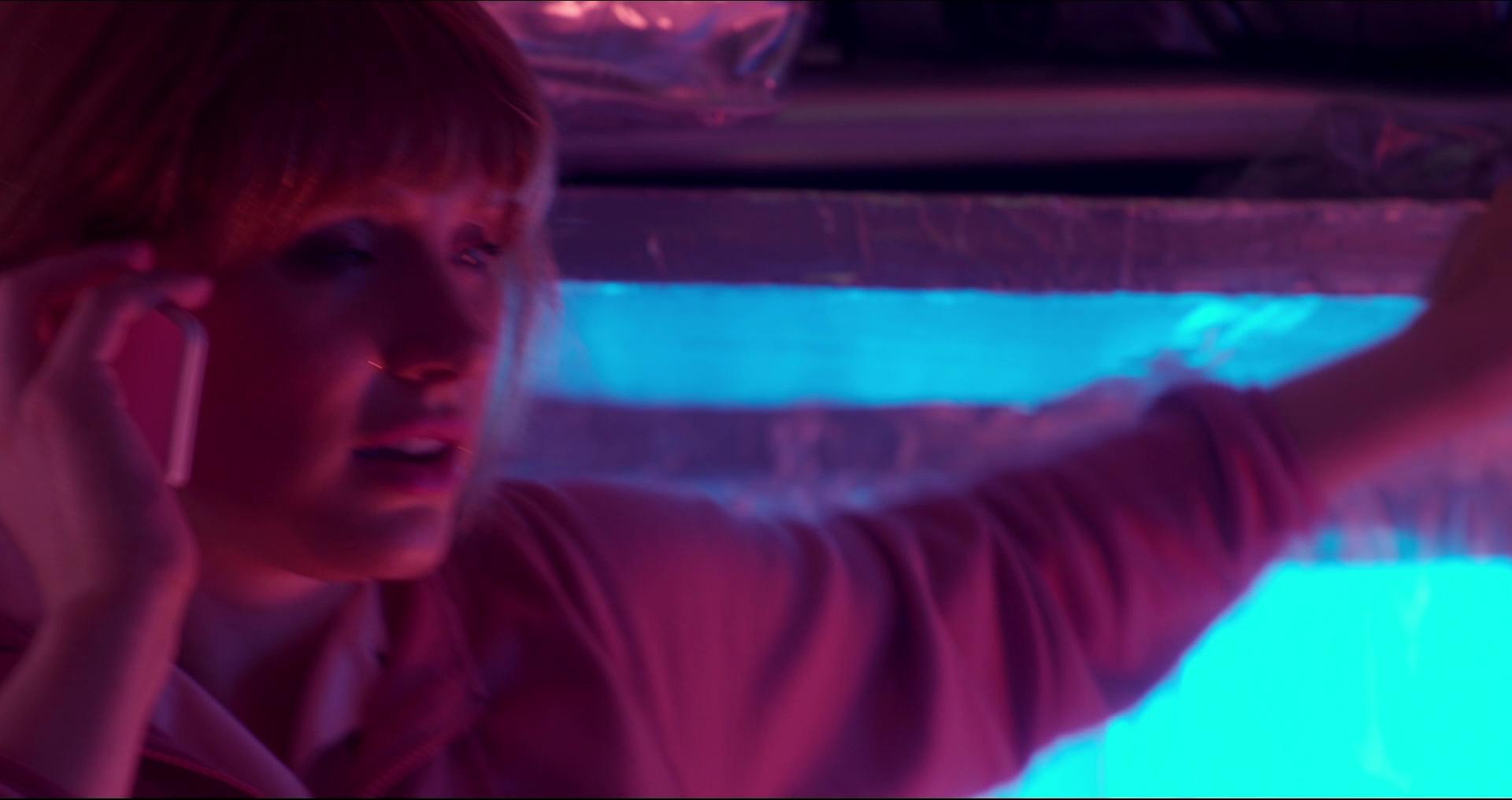 BlackMirror_28316829.jpg