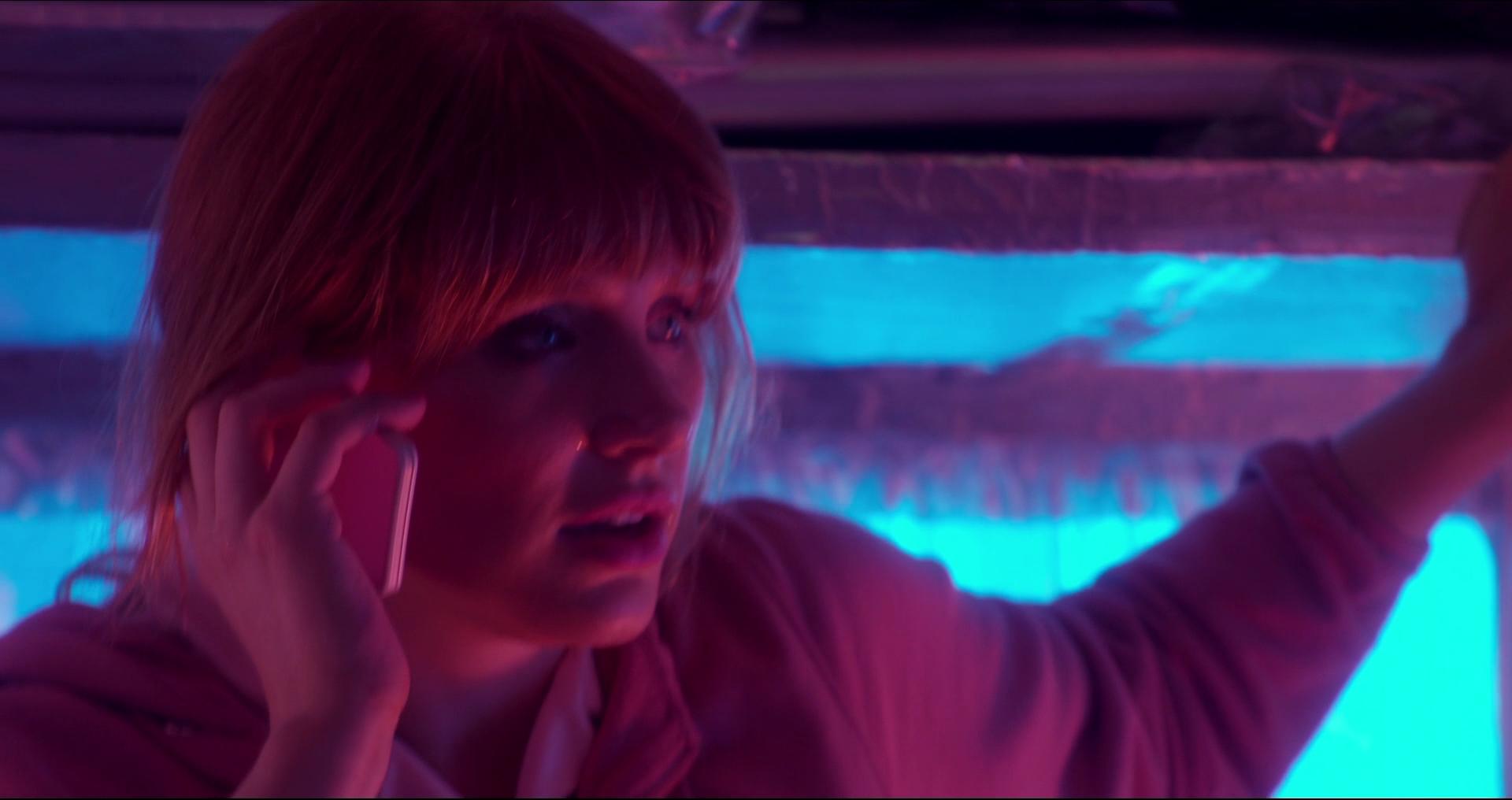BlackMirror_28316929.jpg BlackMirror_28316929.jpg