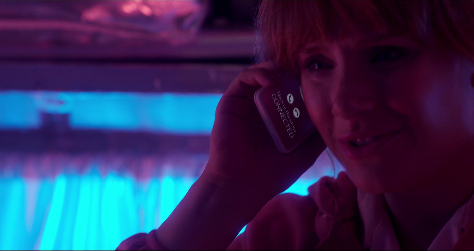 BlackMirror_28317229.jpg