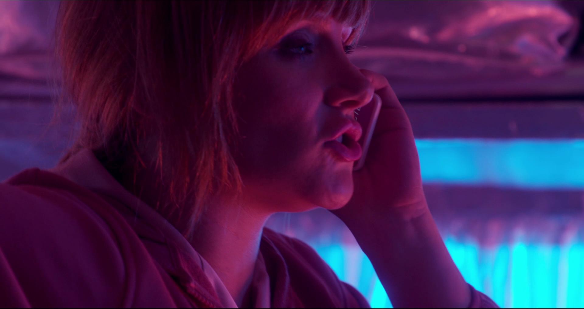 BlackMirror_28319229.jpg BlackMirror_28319229.jpg
