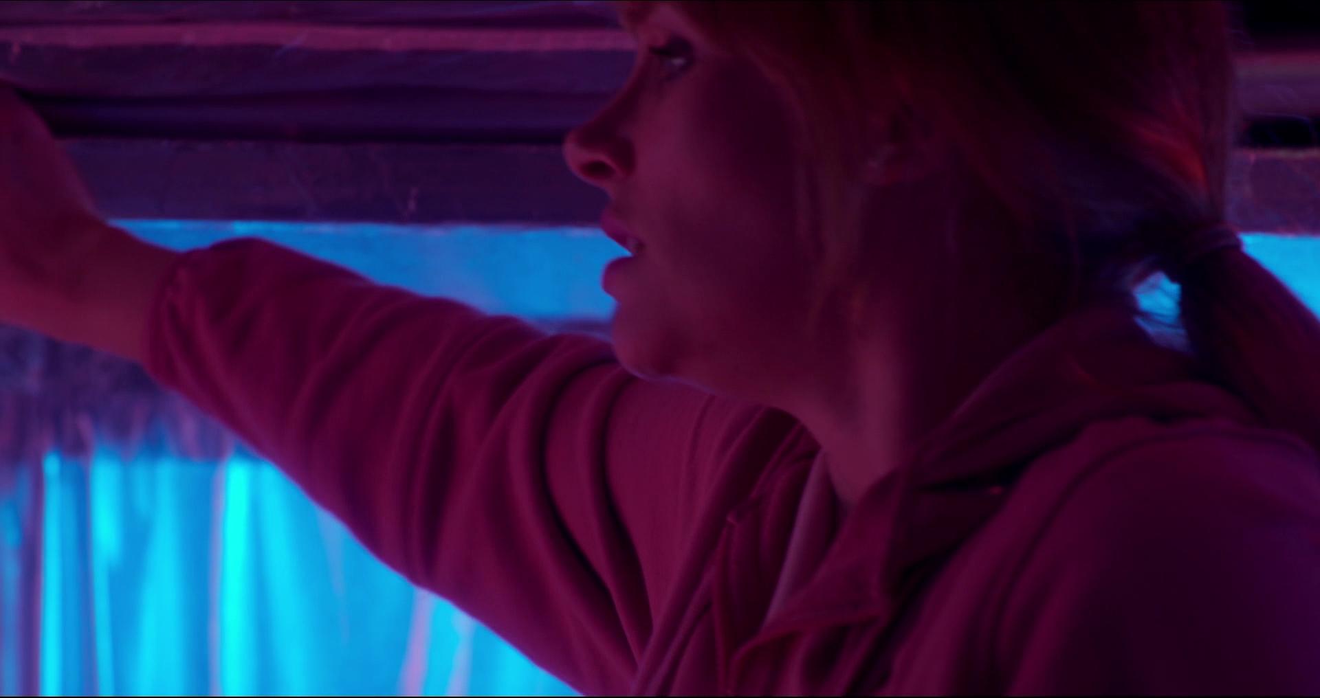 BlackMirror_28321529.jpg