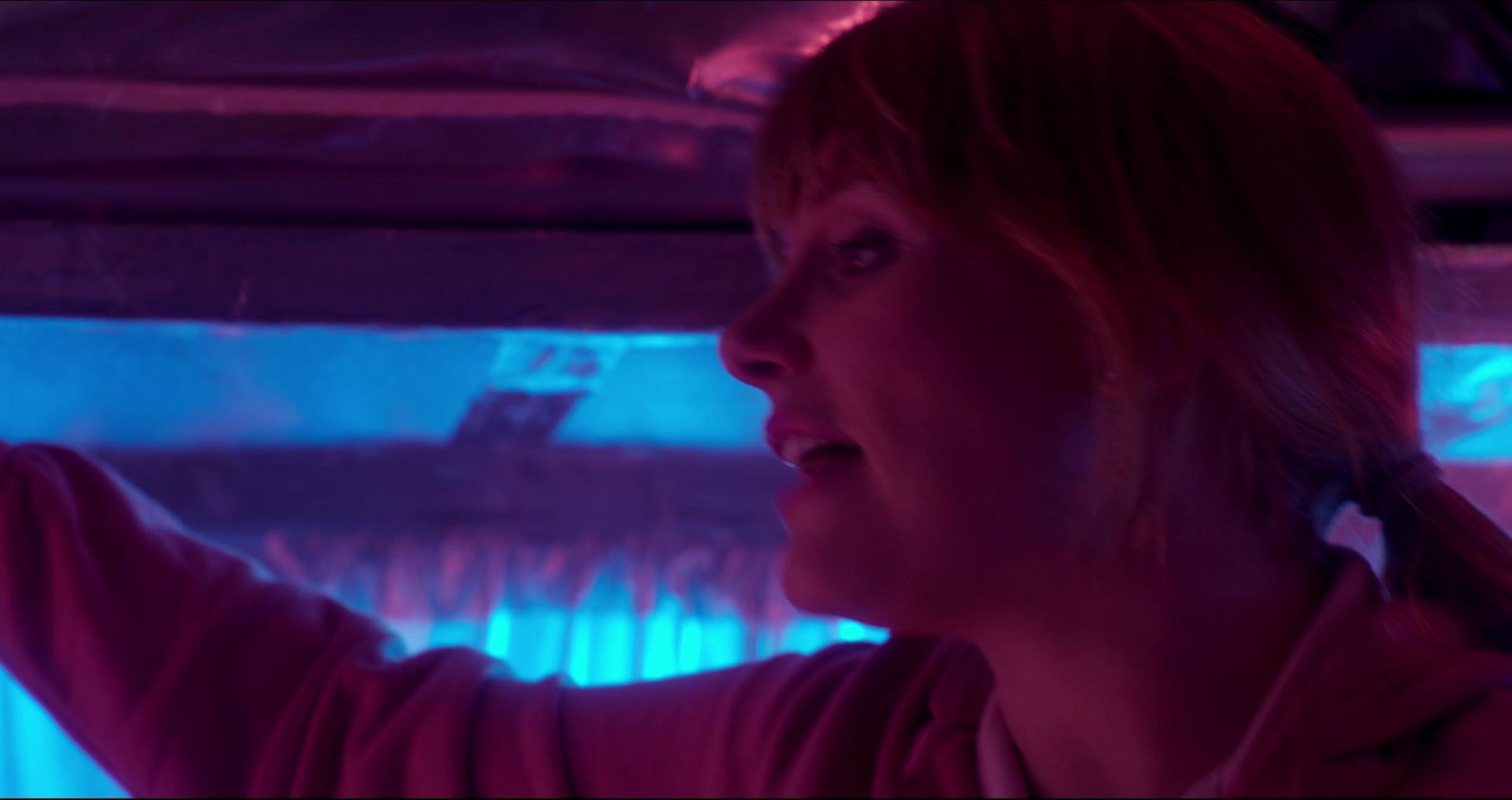 BlackMirror_28321629.jpg