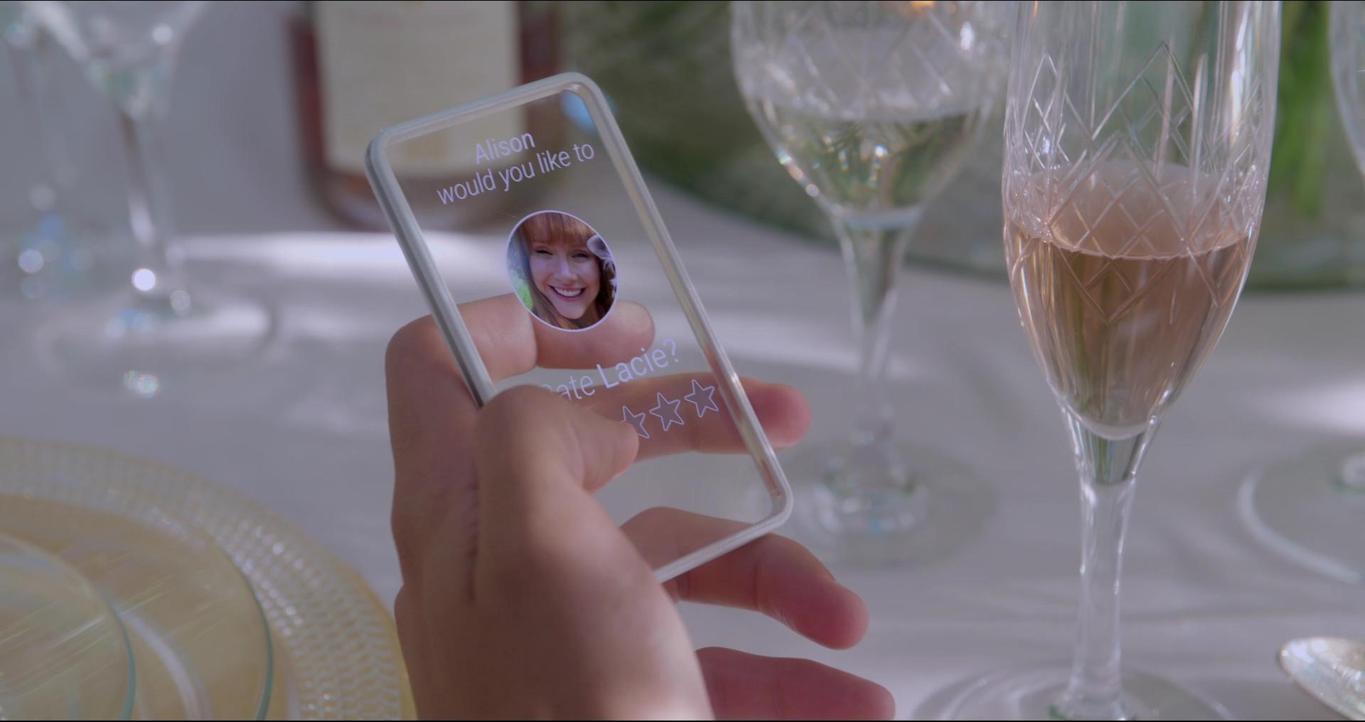 BlackMirror_28350729.jpg