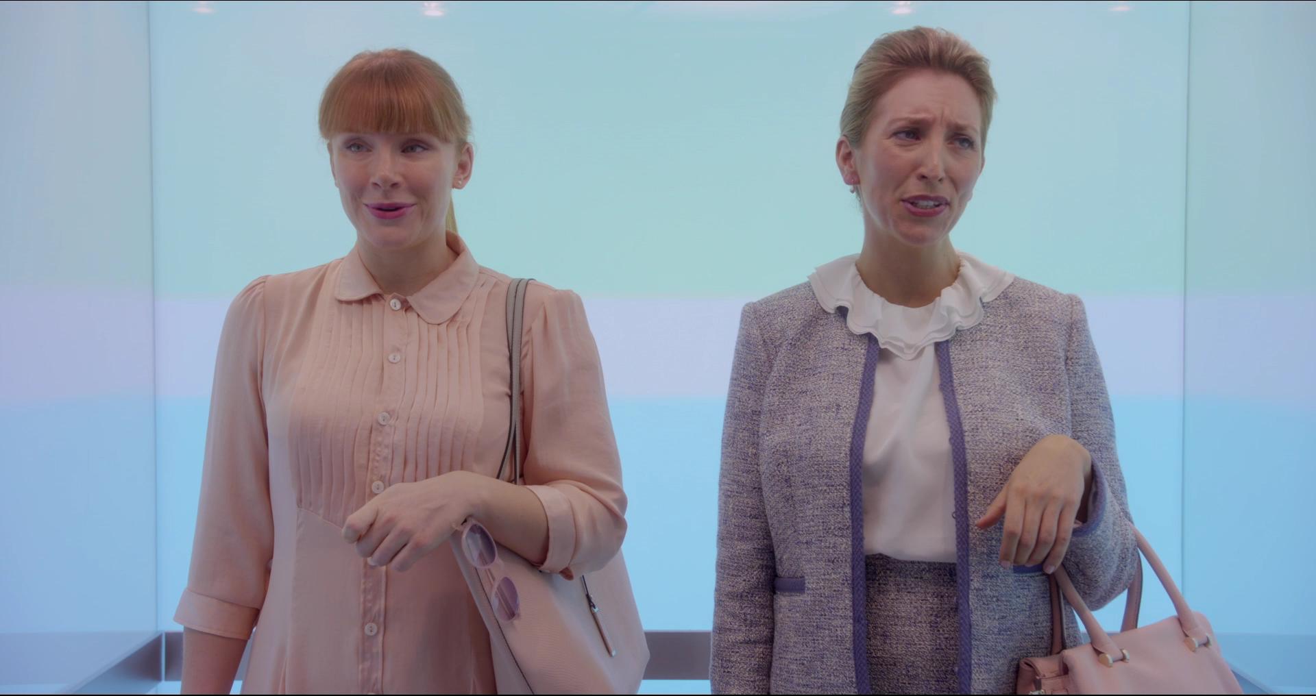 BlackMirror_2837329.jpg