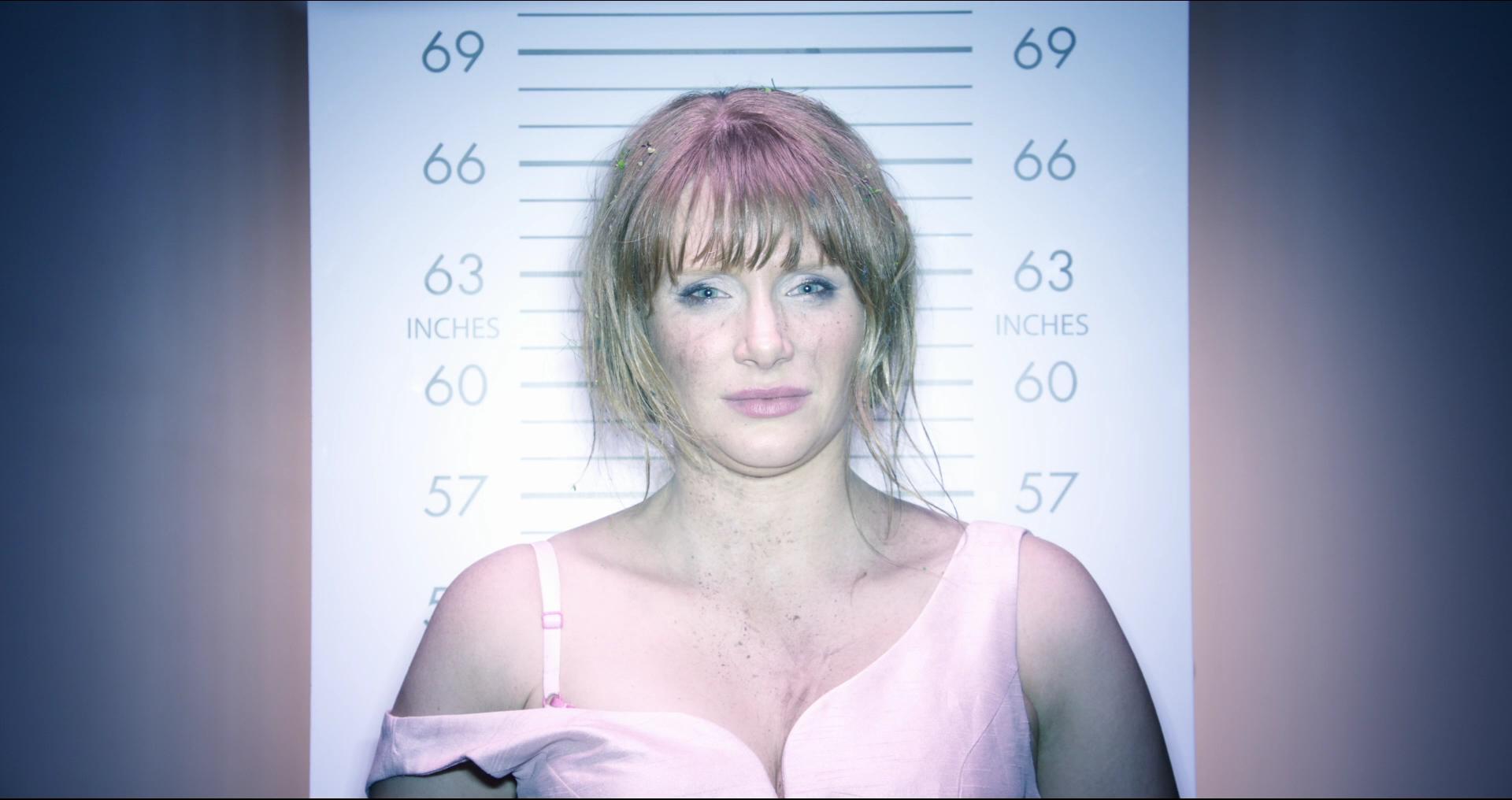 BlackMirror_28376729.jpg