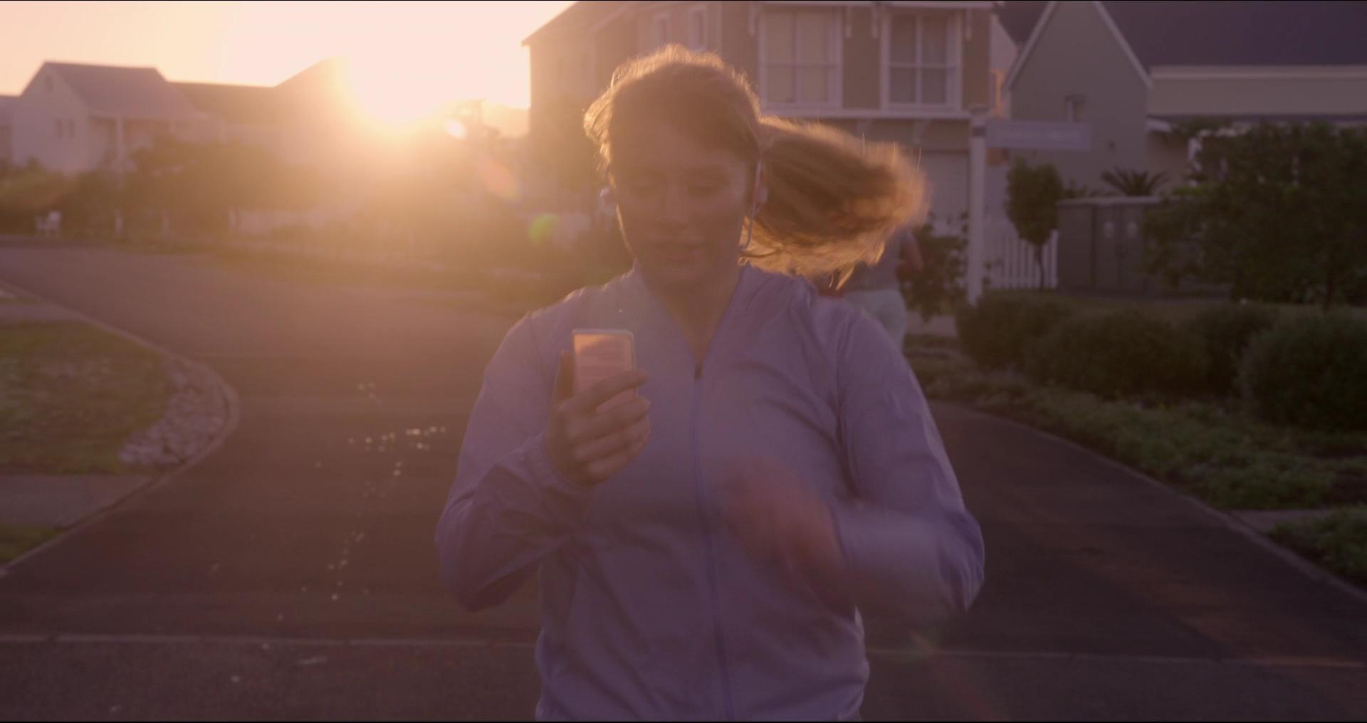 BlackMirror_283829.jpg
