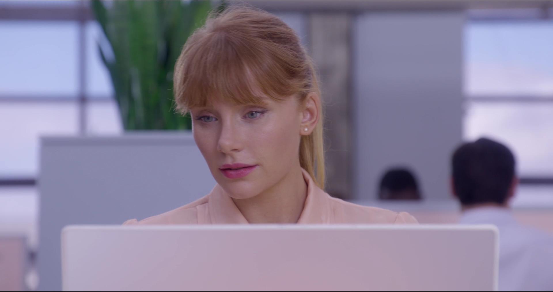 BlackMirror_2840829.jpg BlackMirror_2840829.jpg