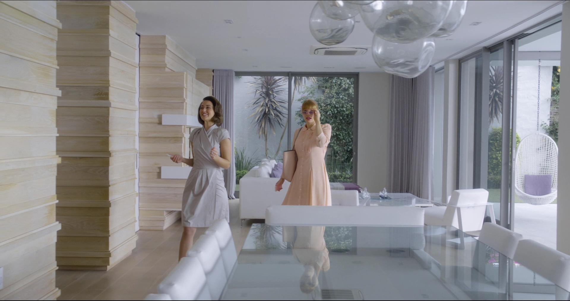 BlackMirror_2849629.jpg